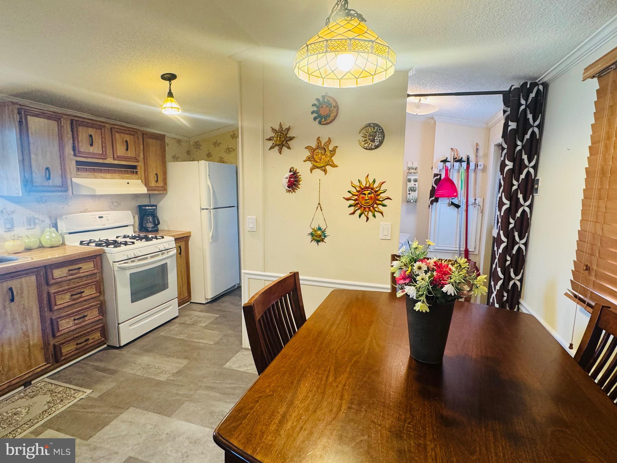 SHADY PARK - Residential