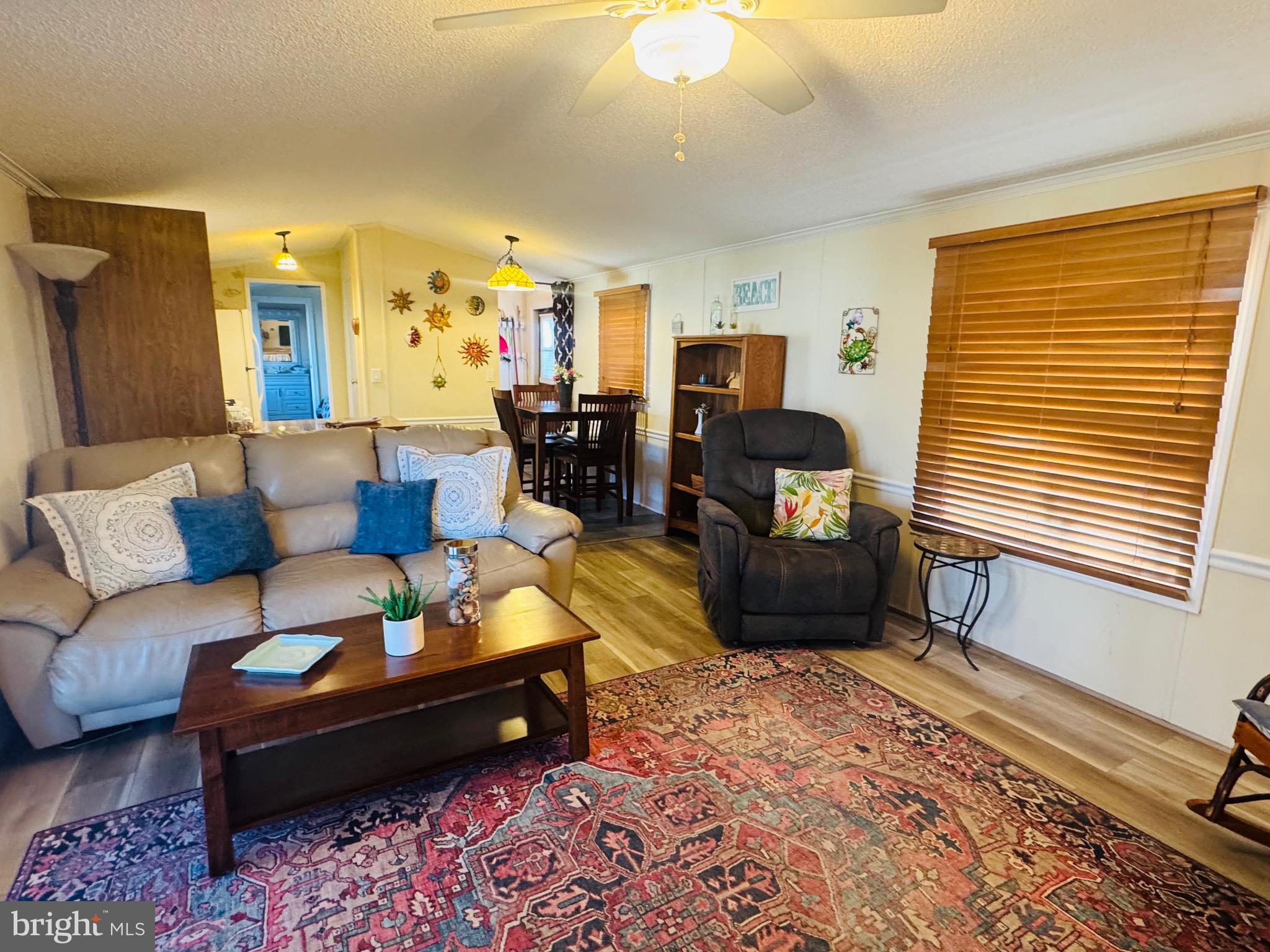 SHADY PARK - Residential