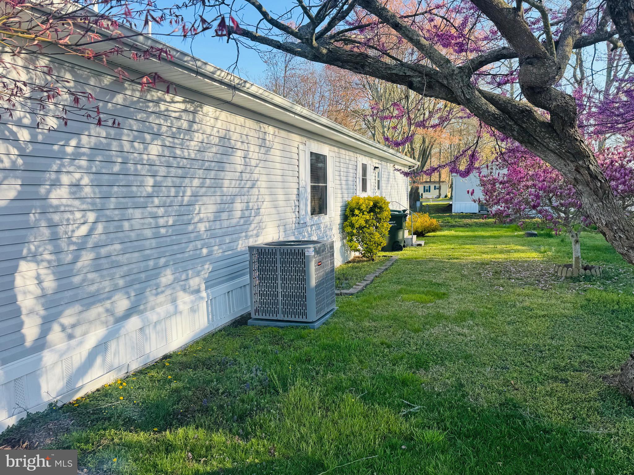 SHADY PARK - Residential