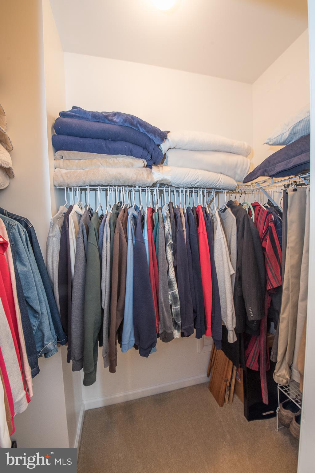 FOX HILL FARM - Residential