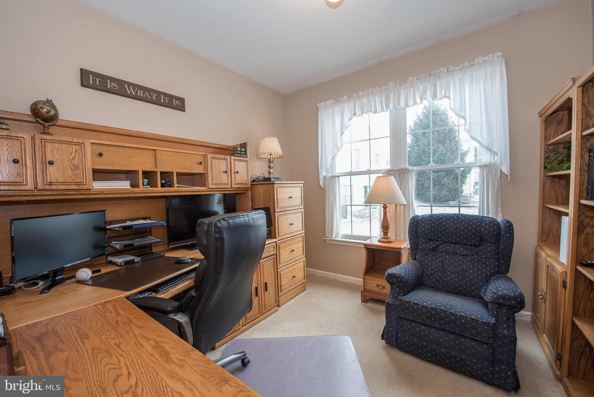 FOX HILL FARM - Residential