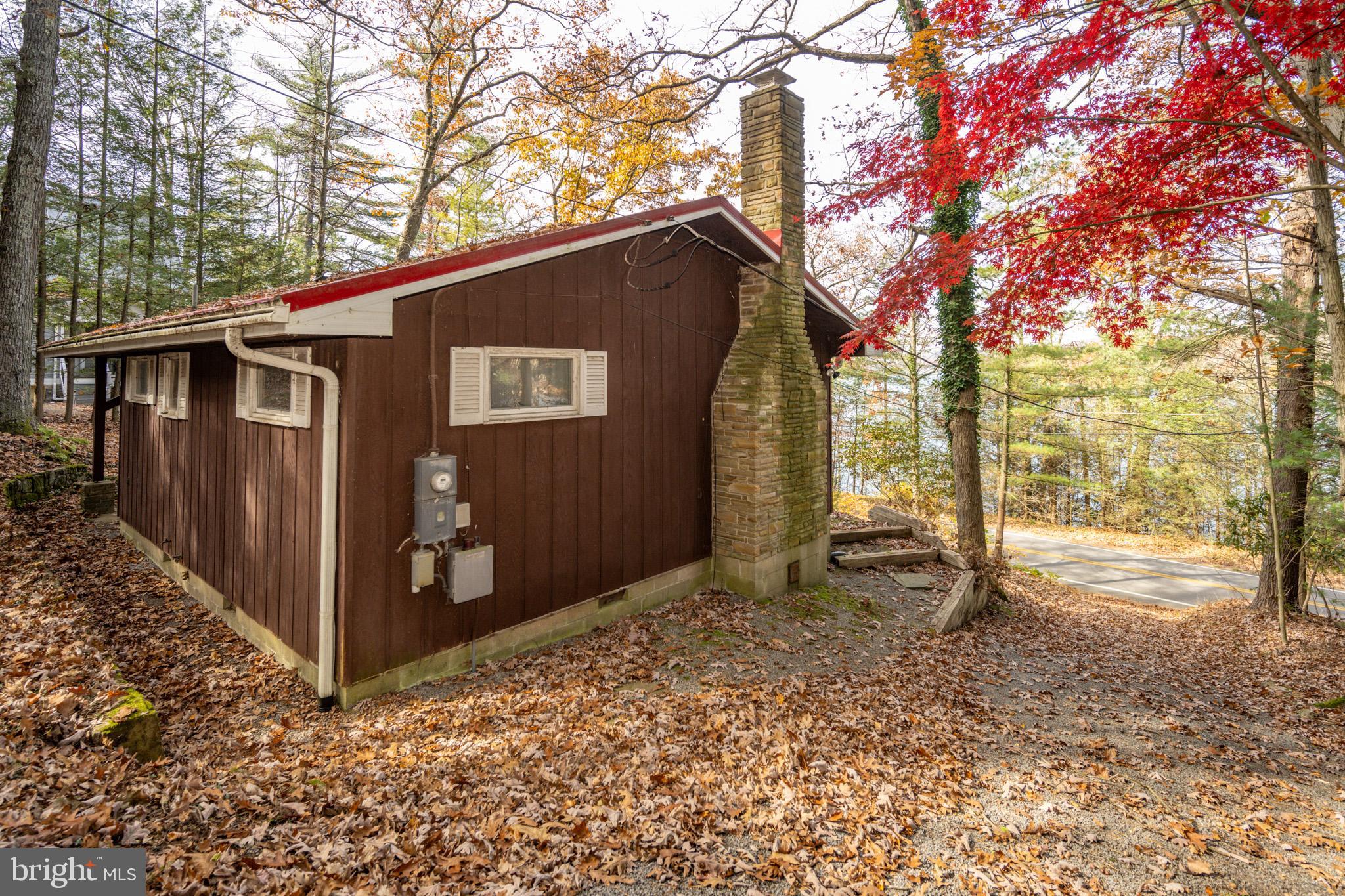 NARROWS HILL - Residential