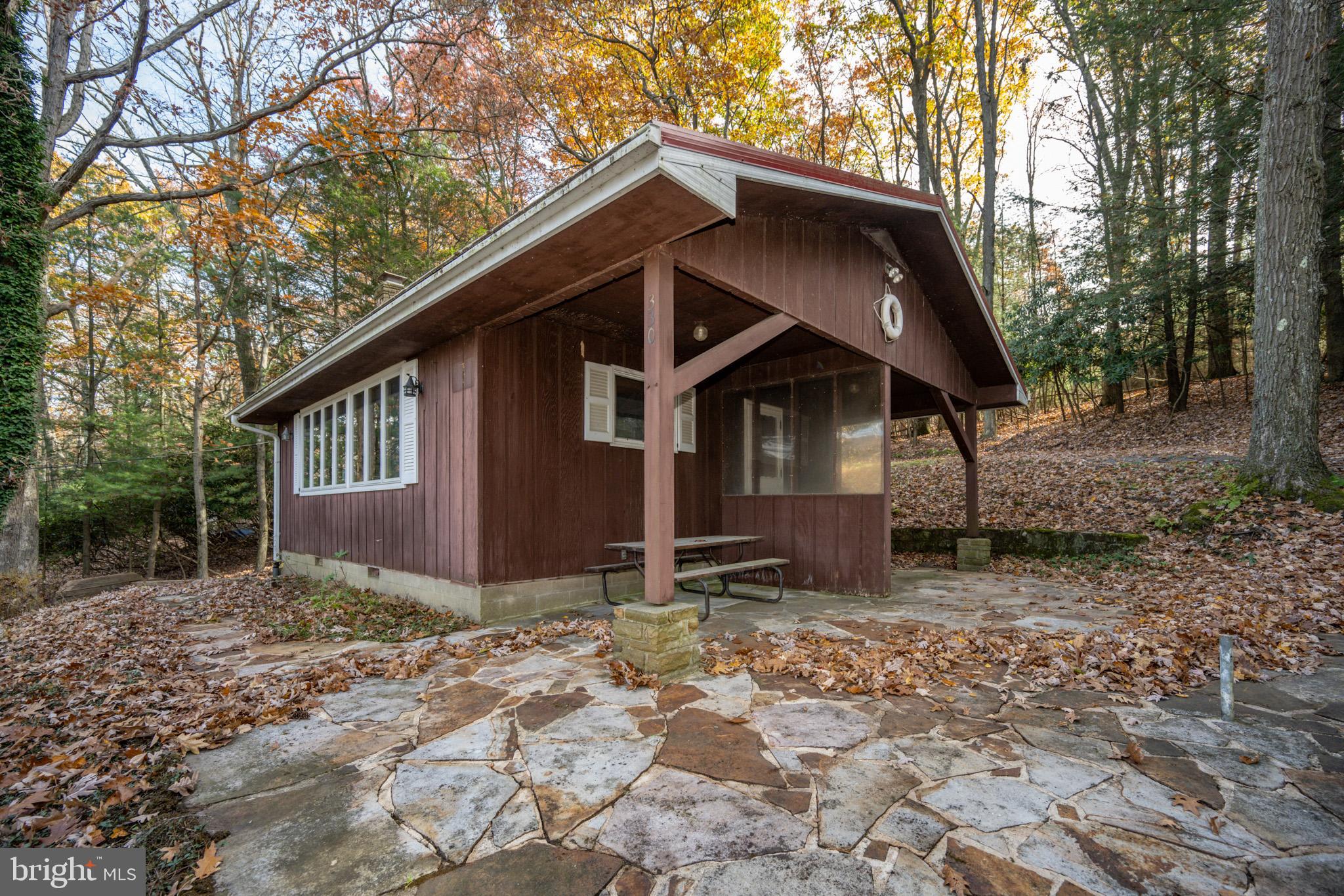 NARROWS HILL - Residential