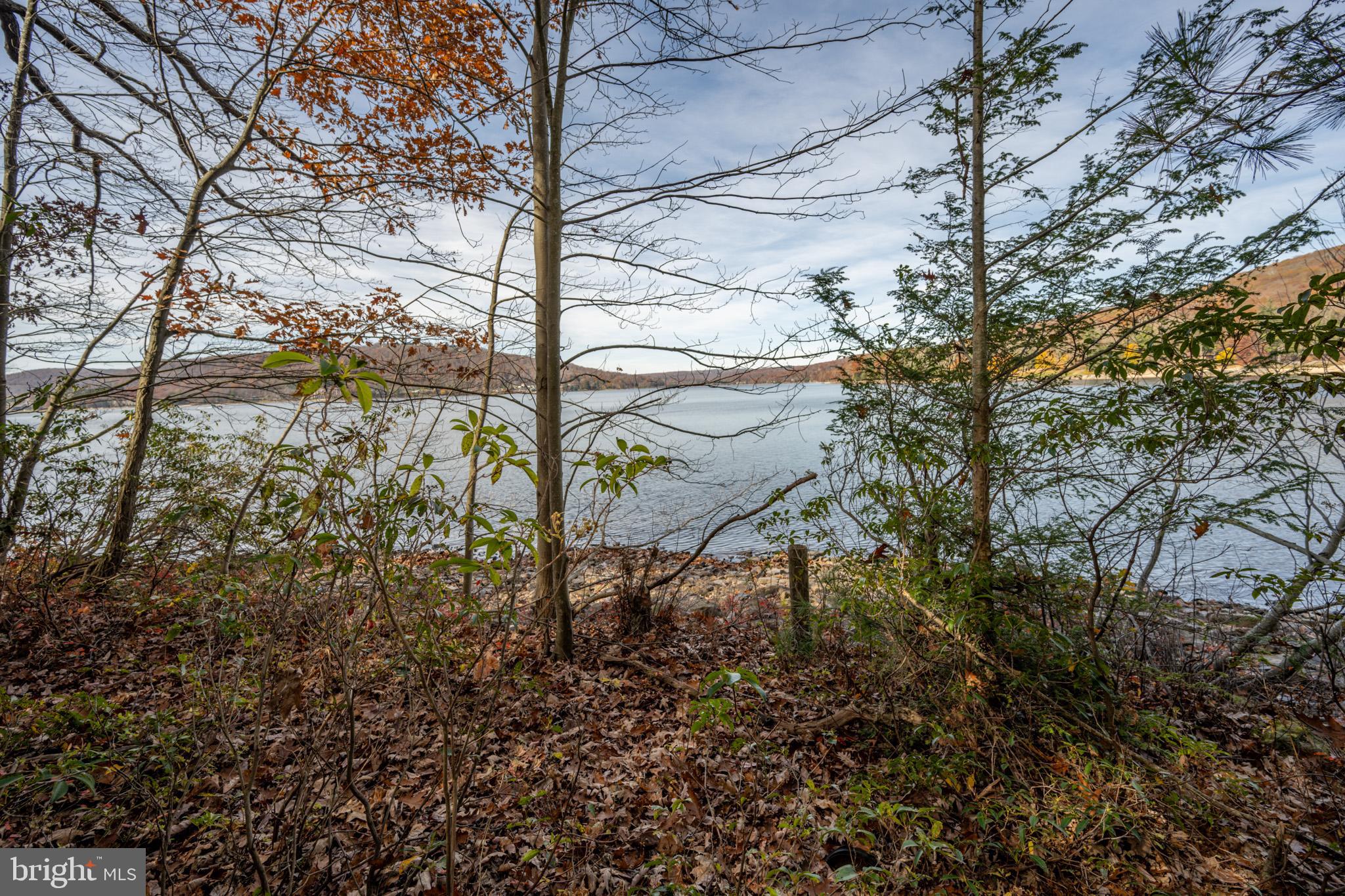 NARROWS HILL - Residential