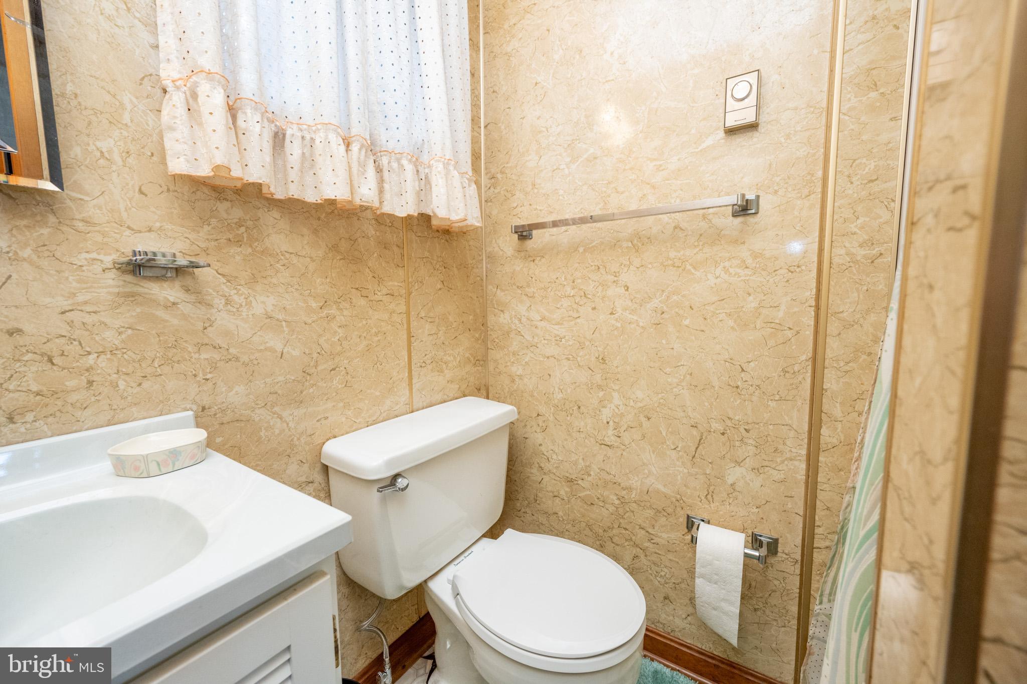 NARROWS HILL - Residential