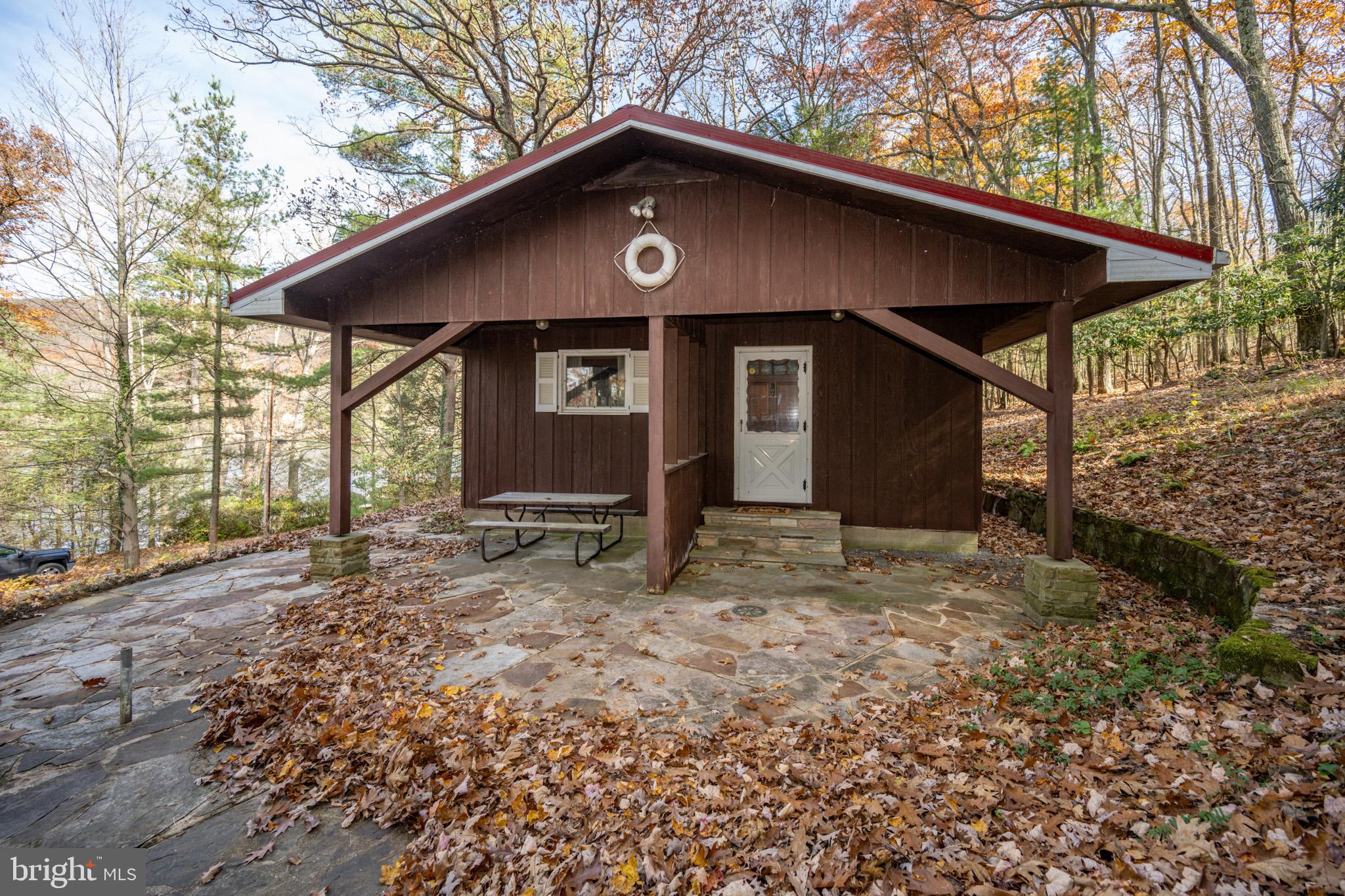 NARROWS HILL - Residential