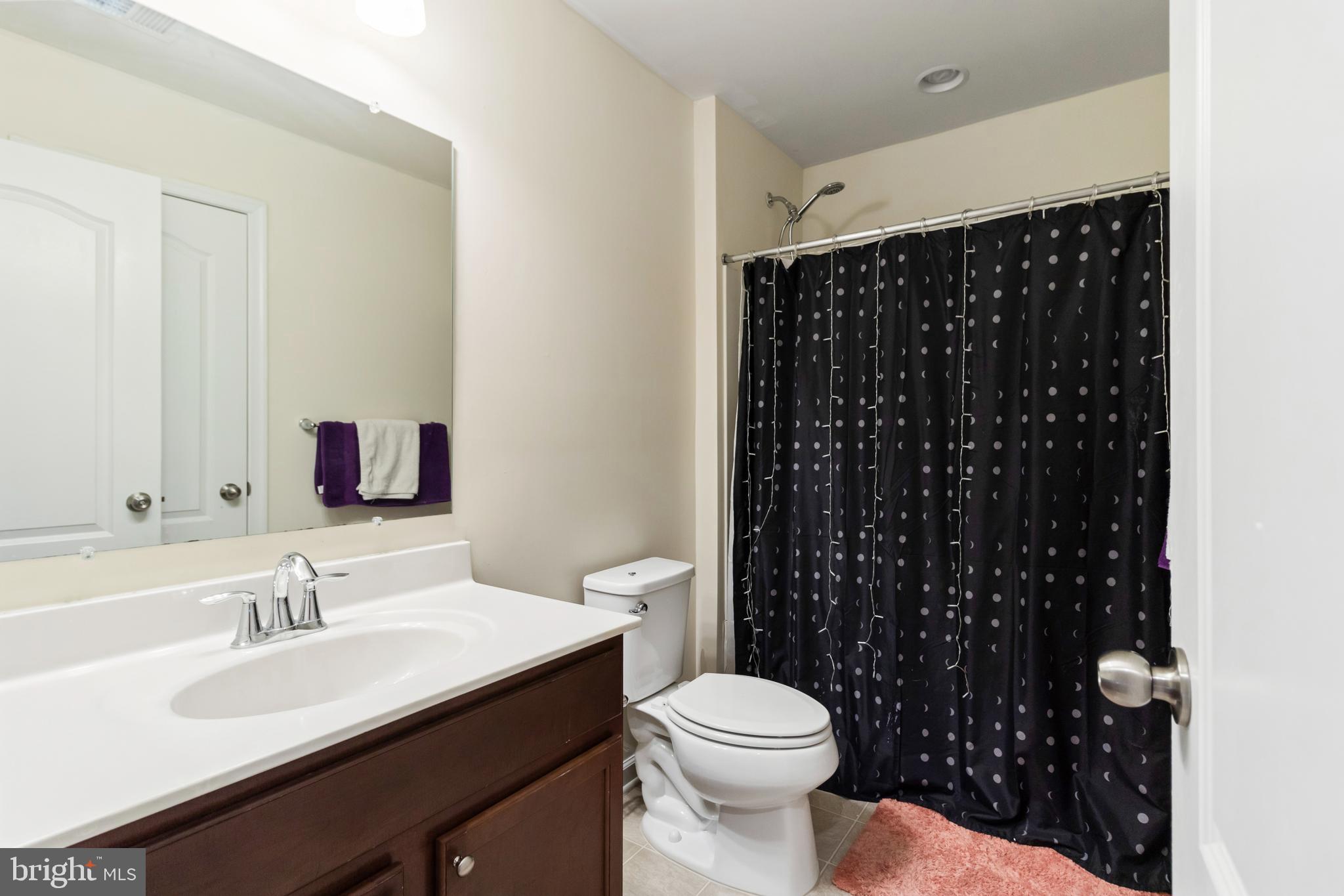 CHELSEA MANOR - Residential