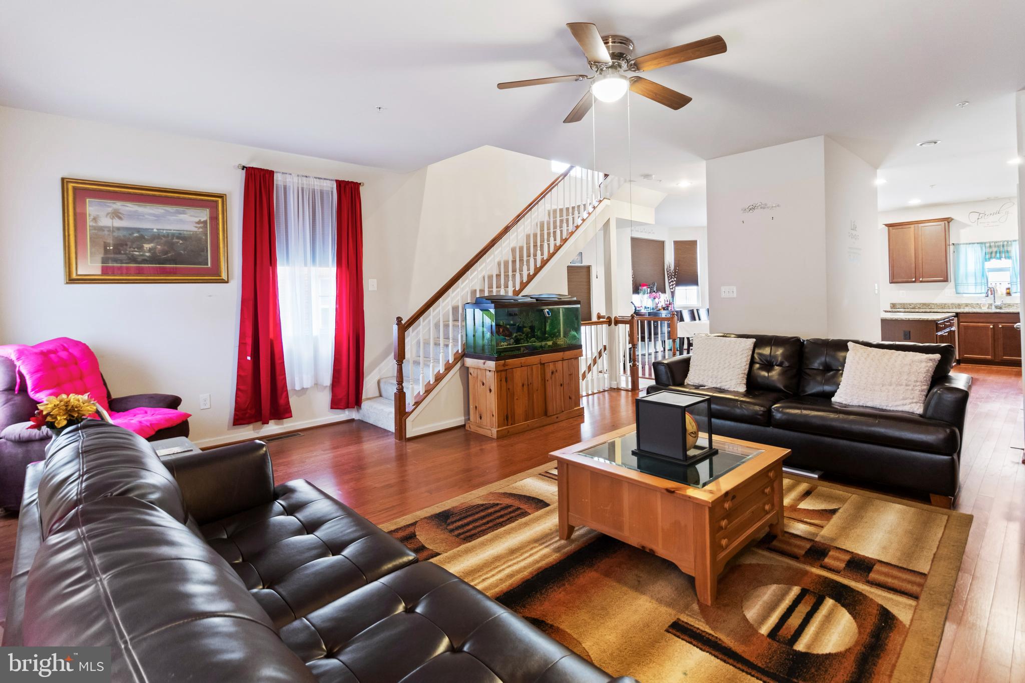 CHELSEA MANOR - Residential