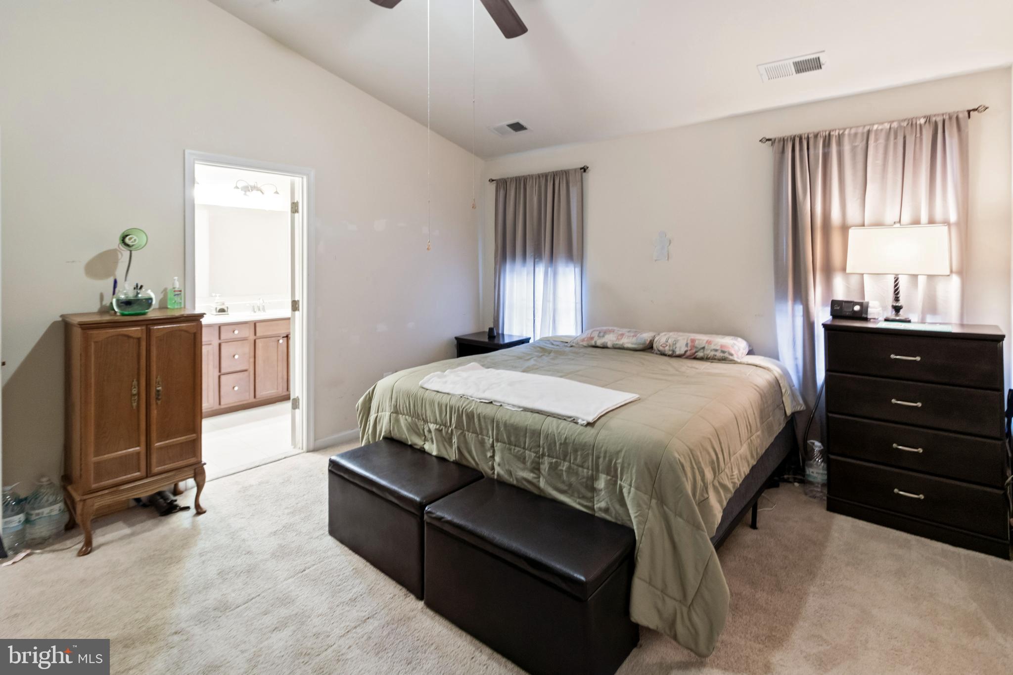 CHELSEA MANOR - Residential