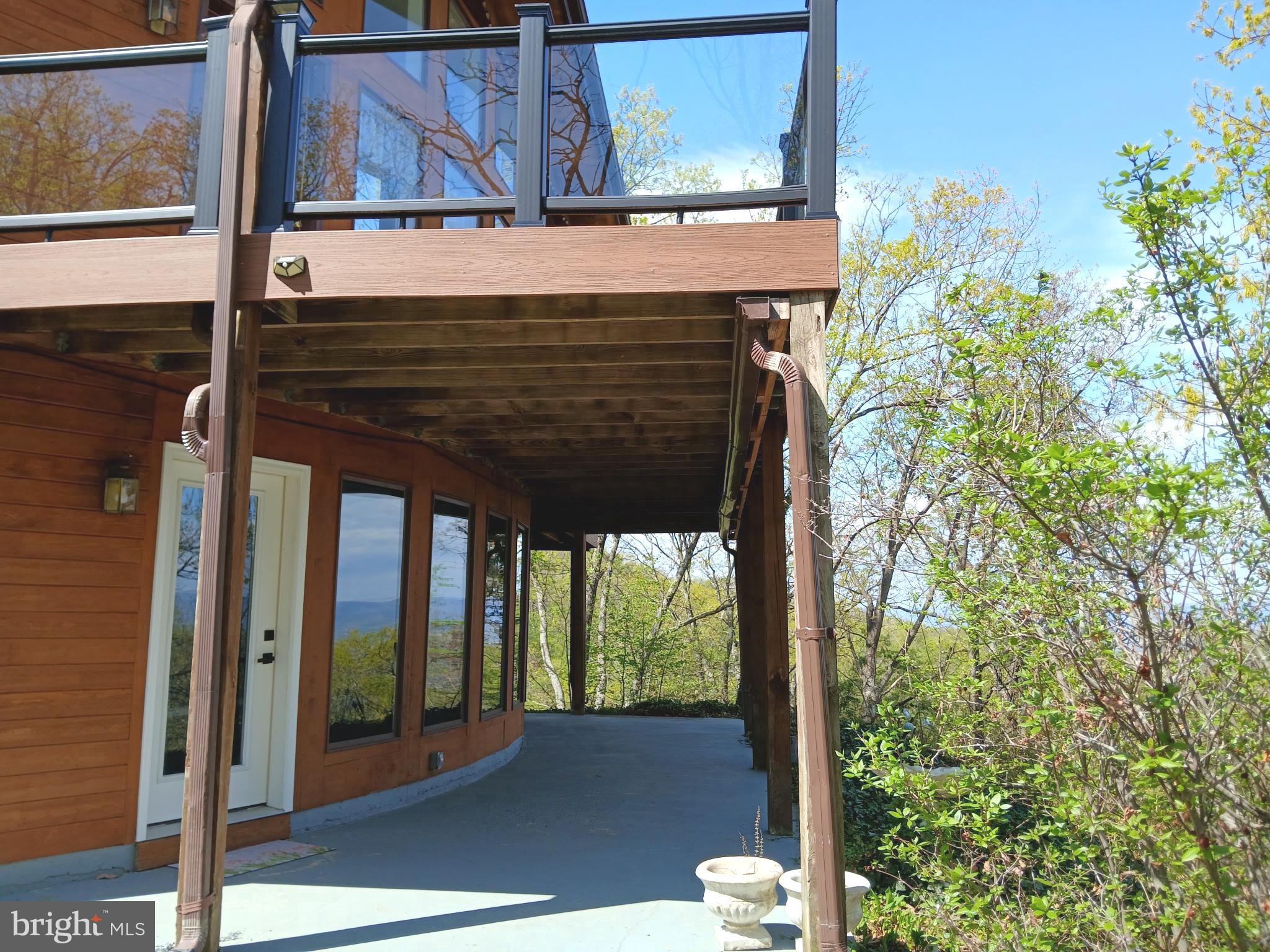 ARROWHEAD - Residential