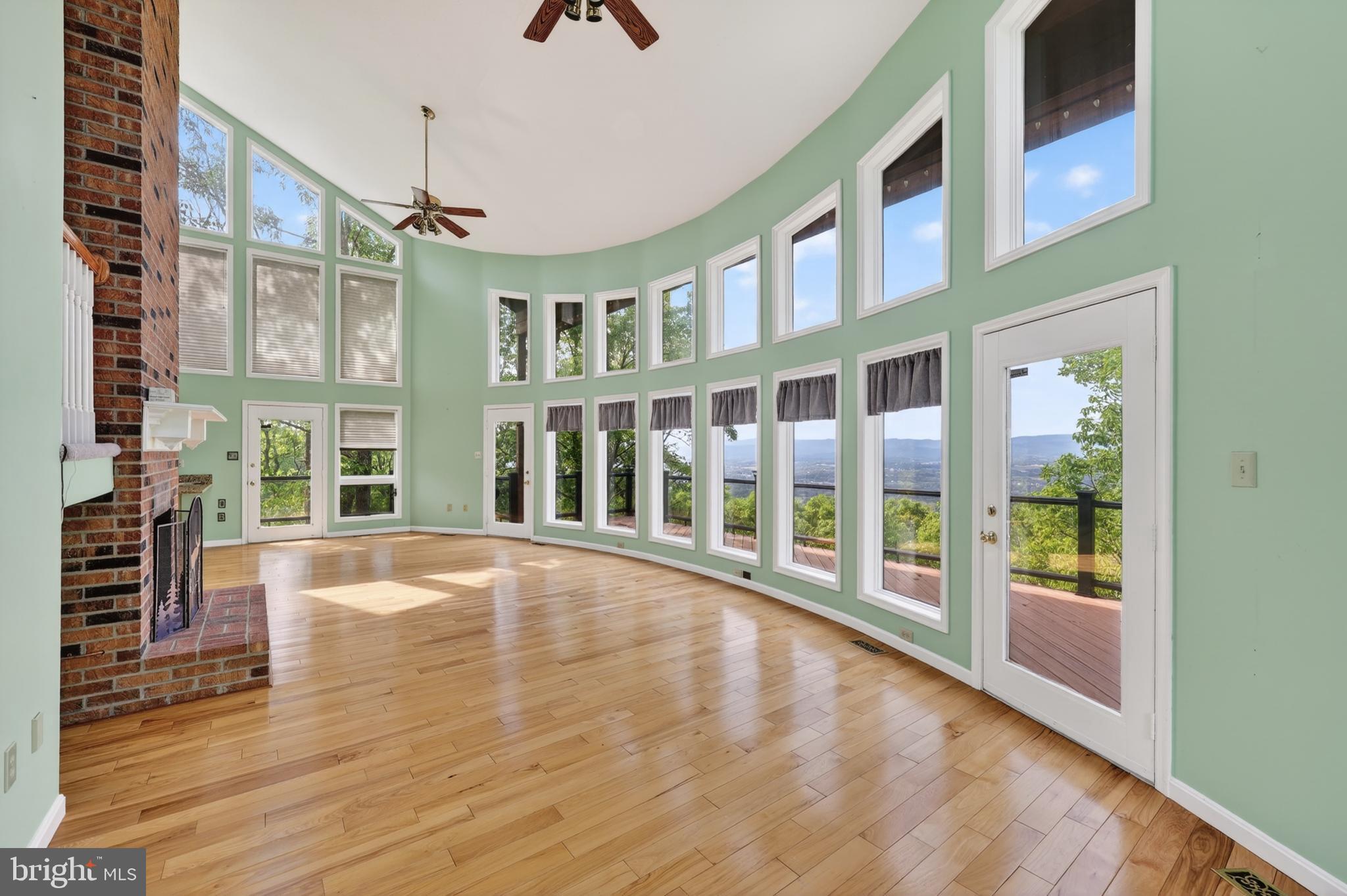 ARROWHEAD - Residential