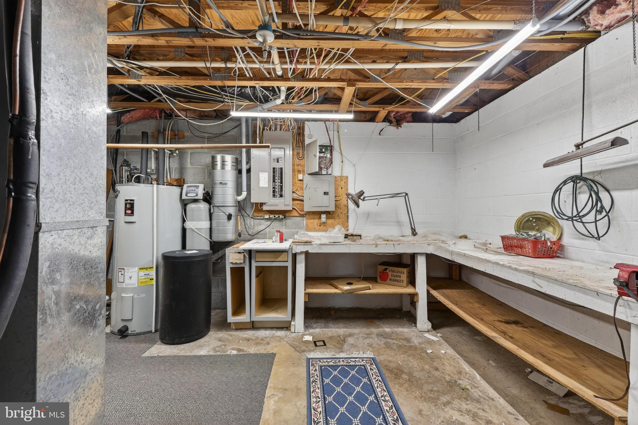 ARROWHEAD - Residential