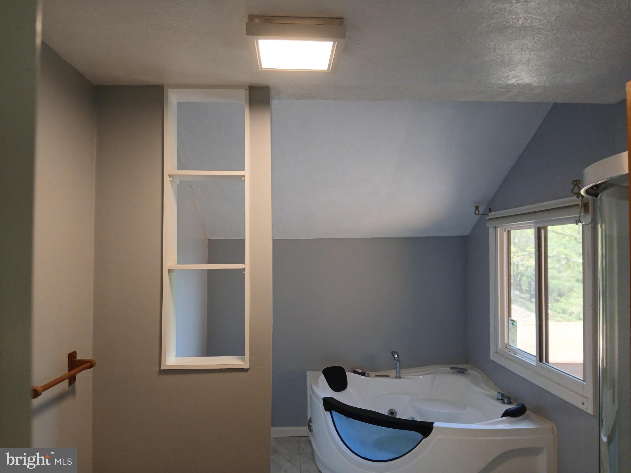 ARROWHEAD - Residential