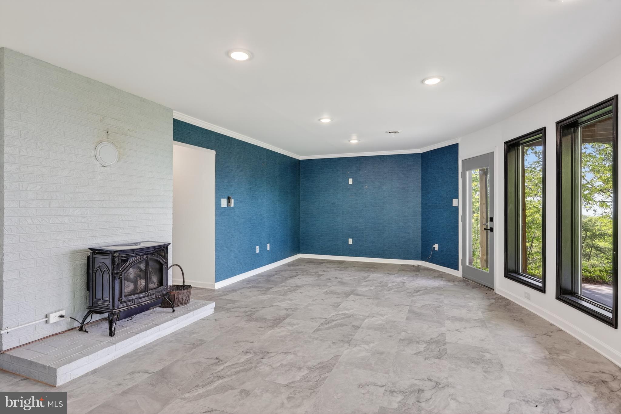 ARROWHEAD - Residential