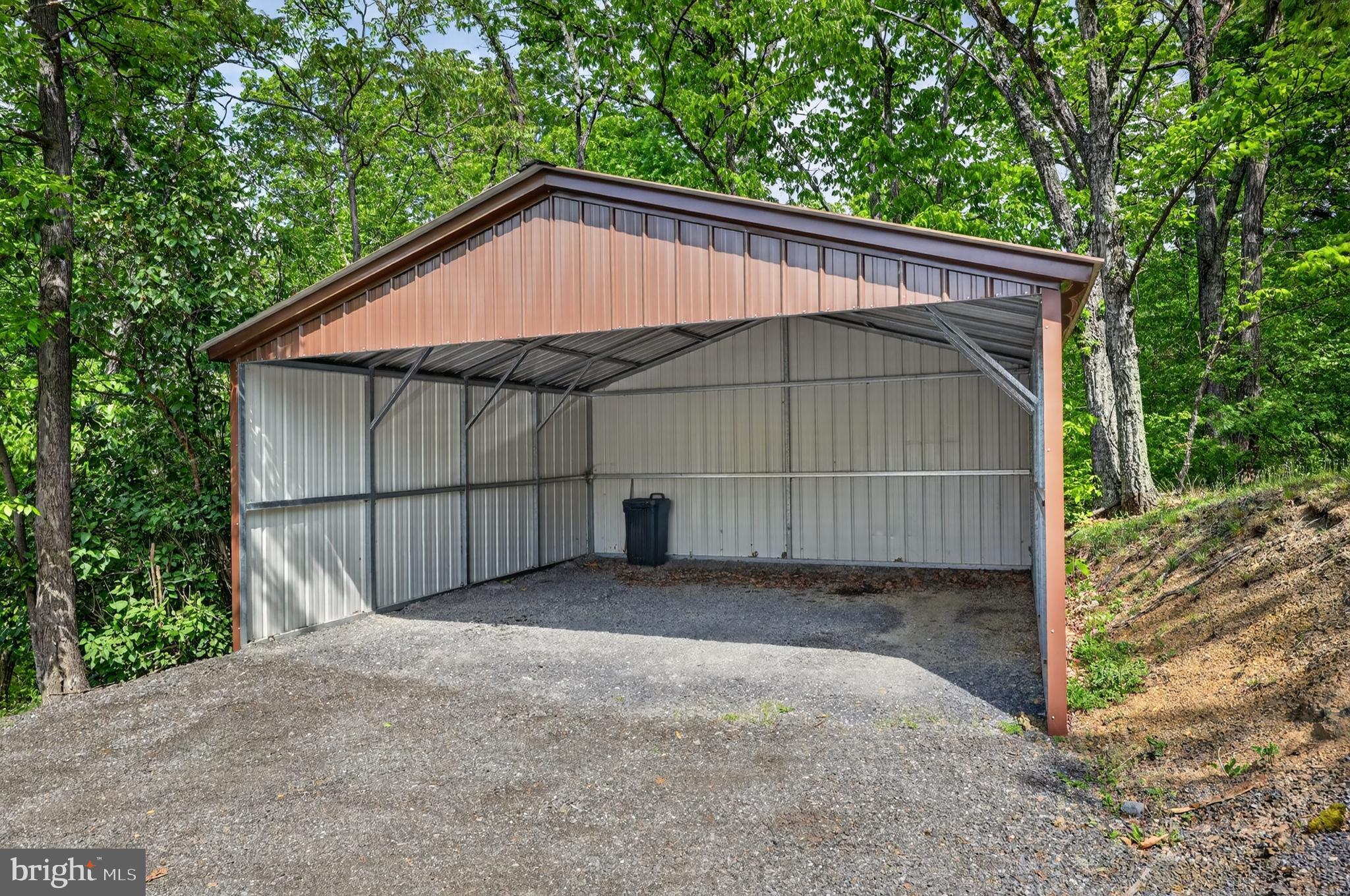 ARROWHEAD - Residential