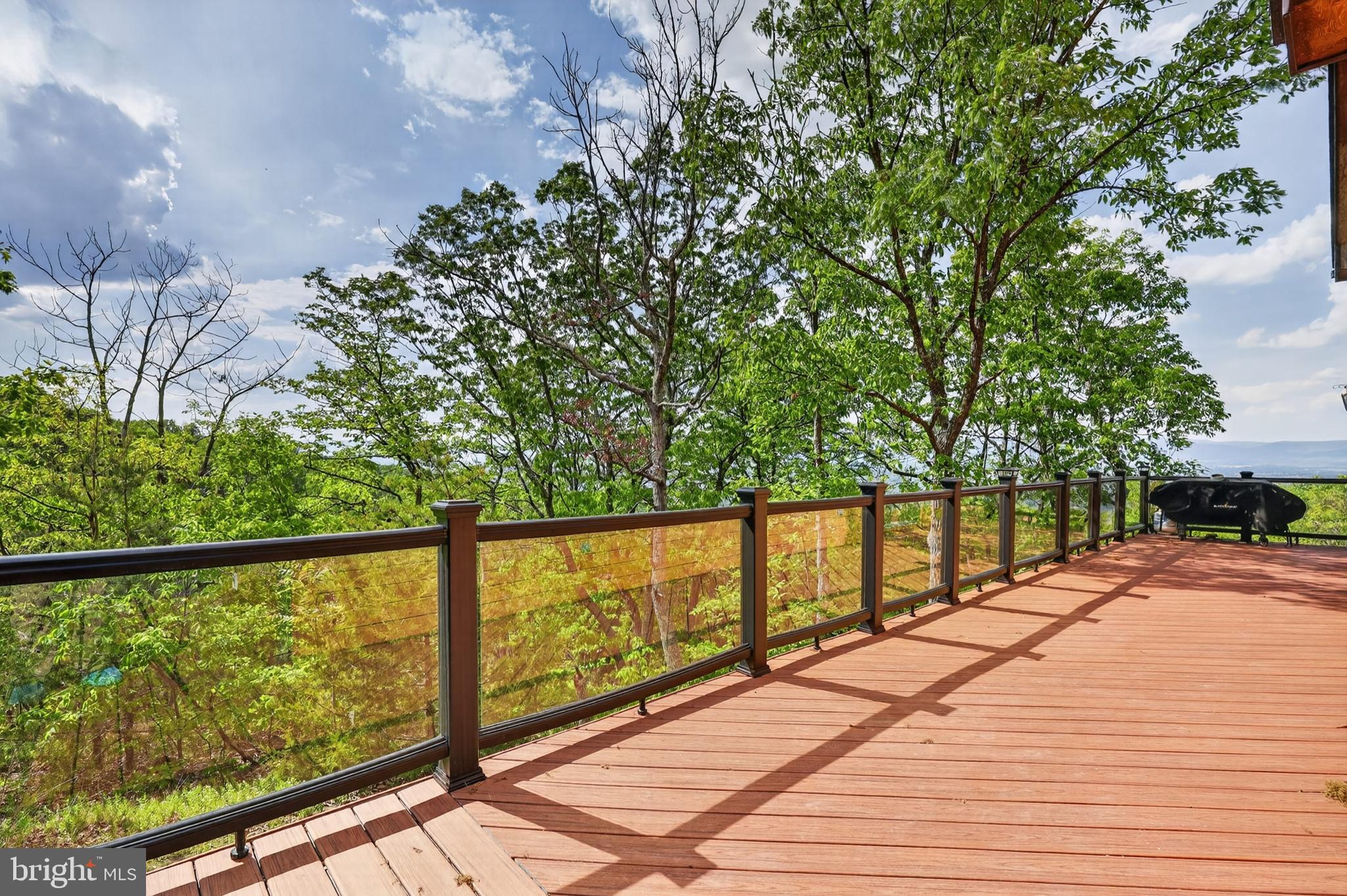 ARROWHEAD - Residential