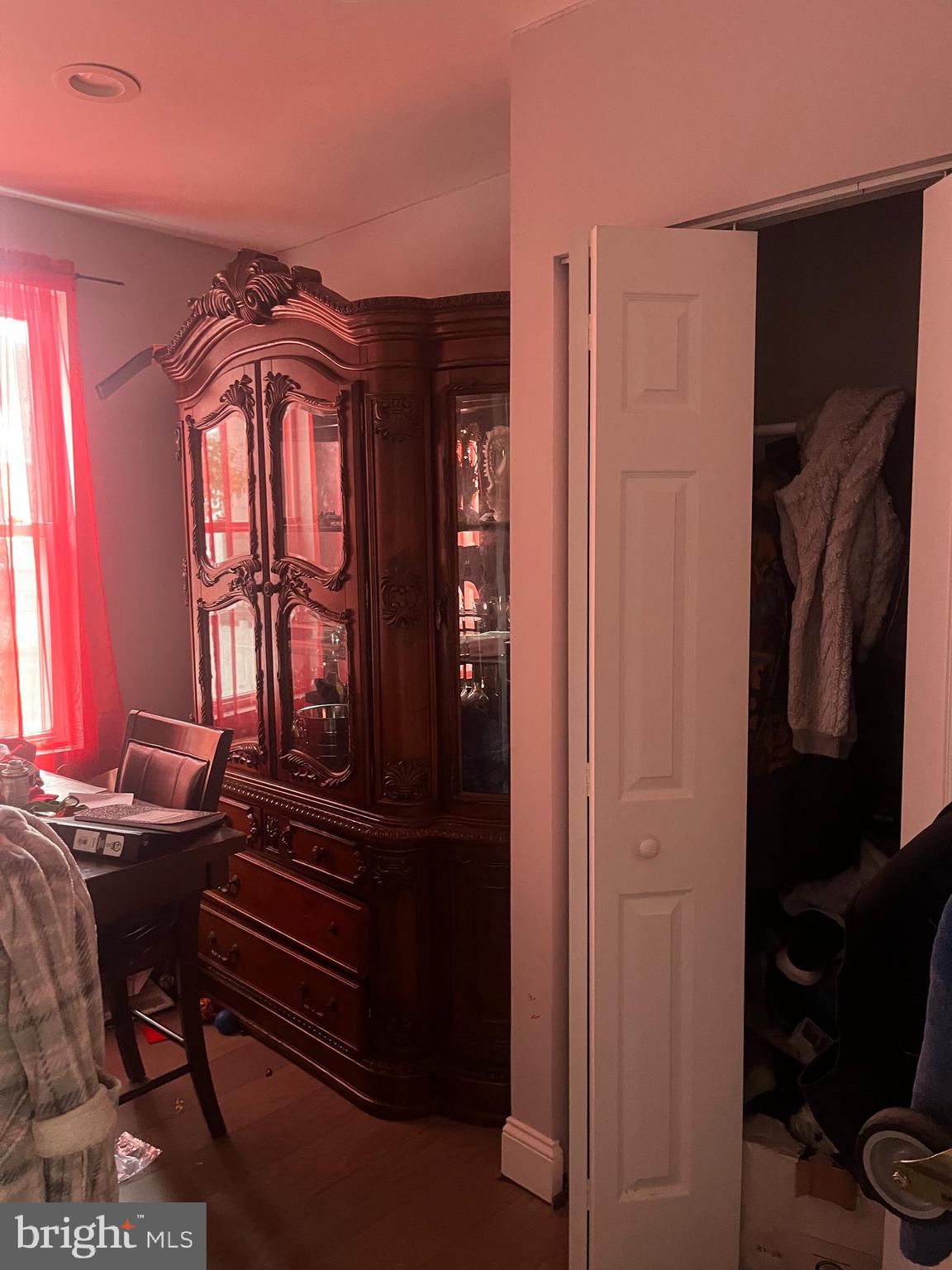 ARLINGTON - Residential