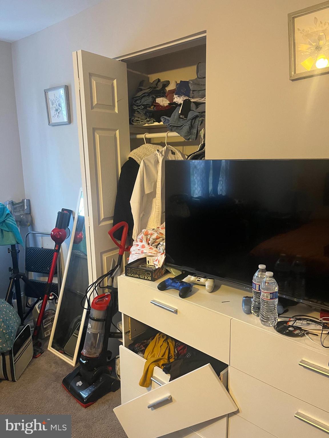 ARLINGTON - Residential