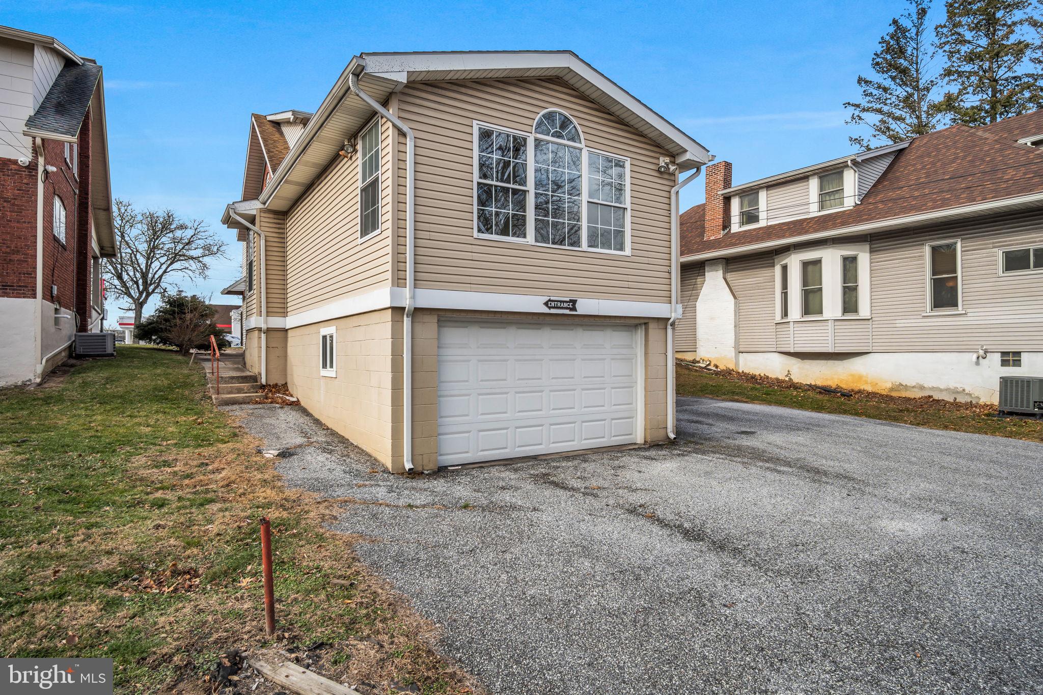 CAMP HILL BOROUGH - Residential