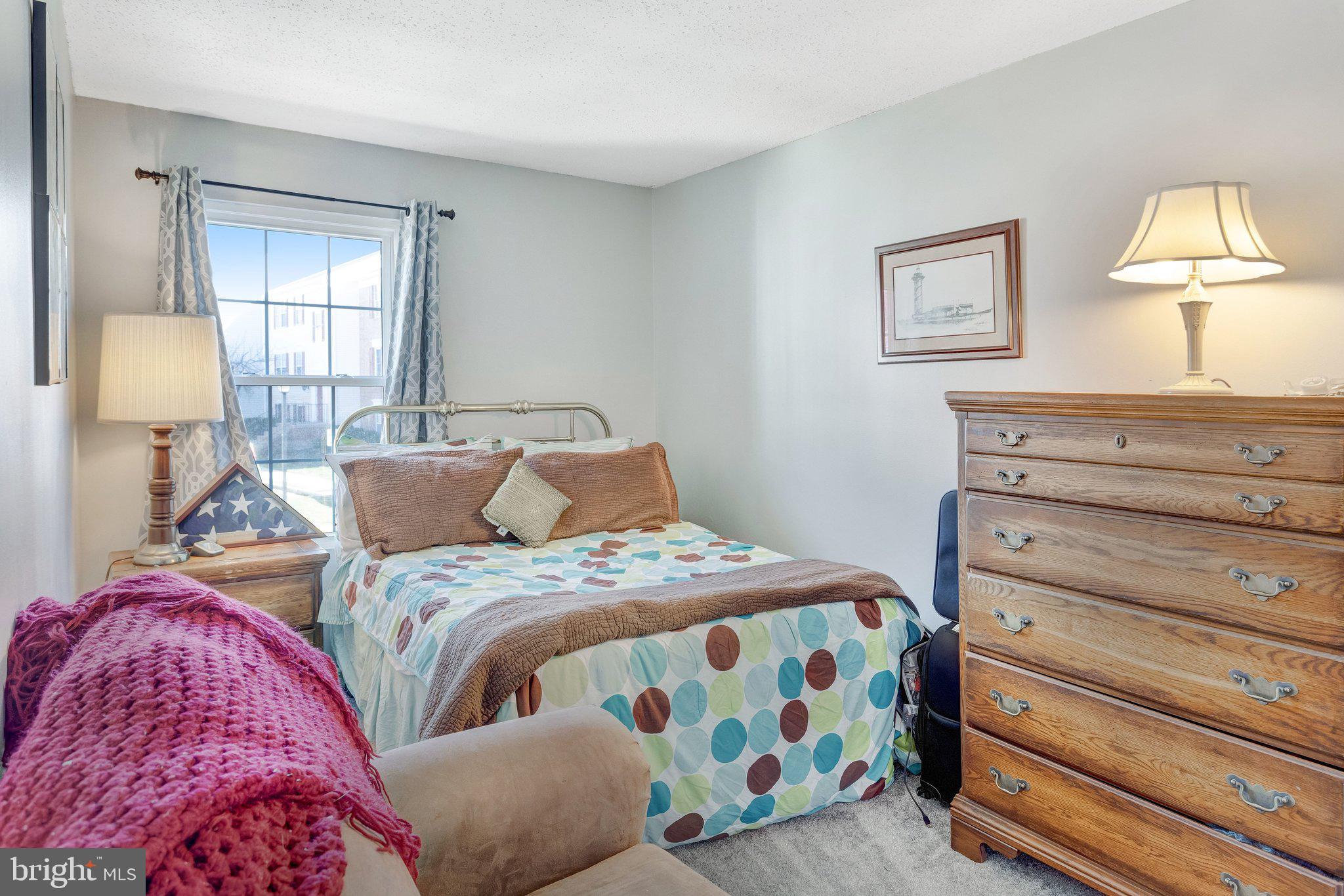 FOX CHAPEL AT TUDOR KNOLLS - Residential