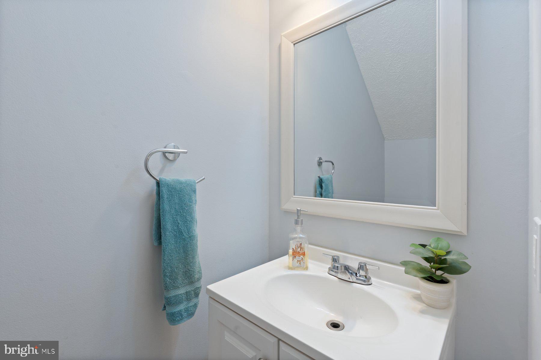 OLD FIELDS - Residential