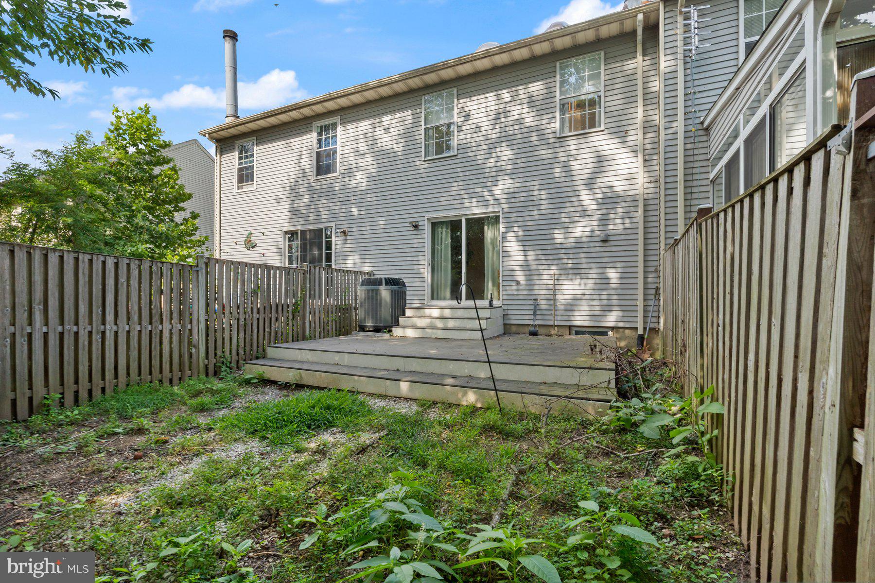 OLD FIELDS - Residential