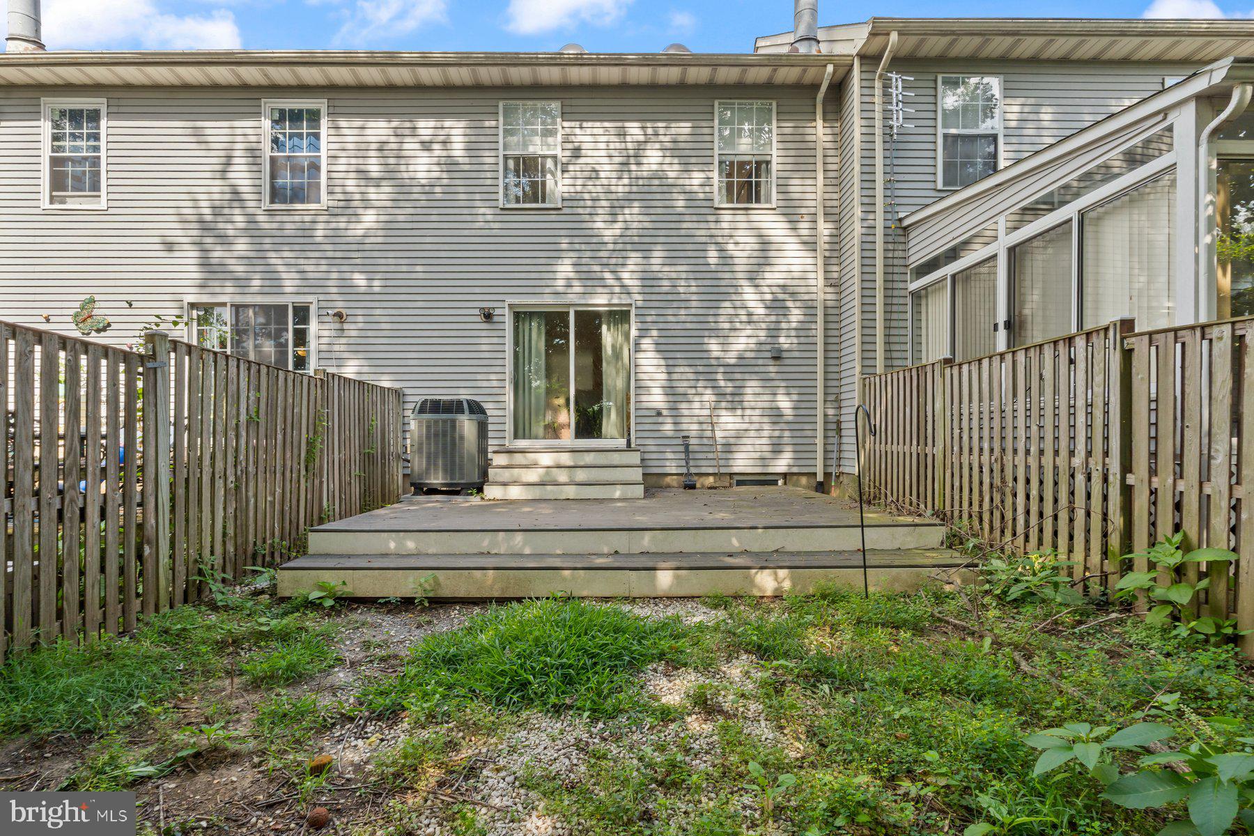 OLD FIELDS - Residential