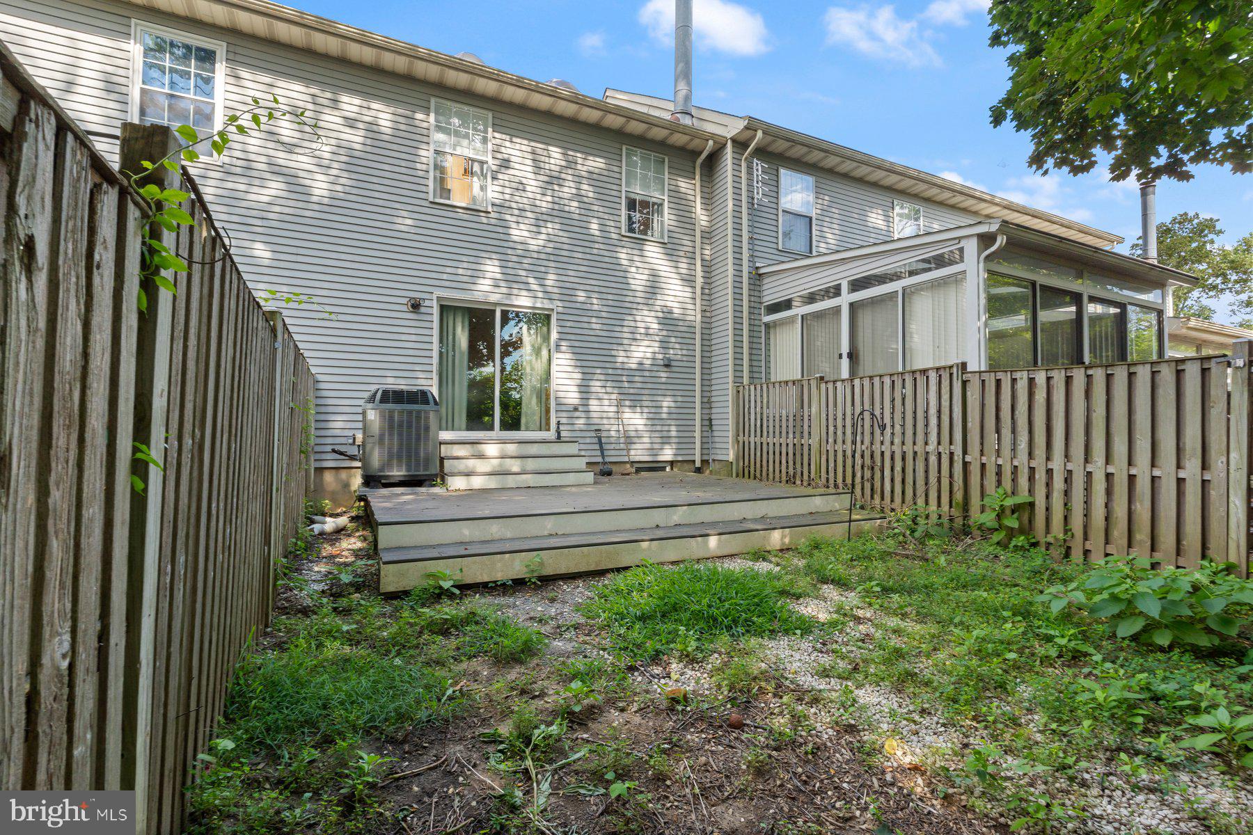 OLD FIELDS - Residential