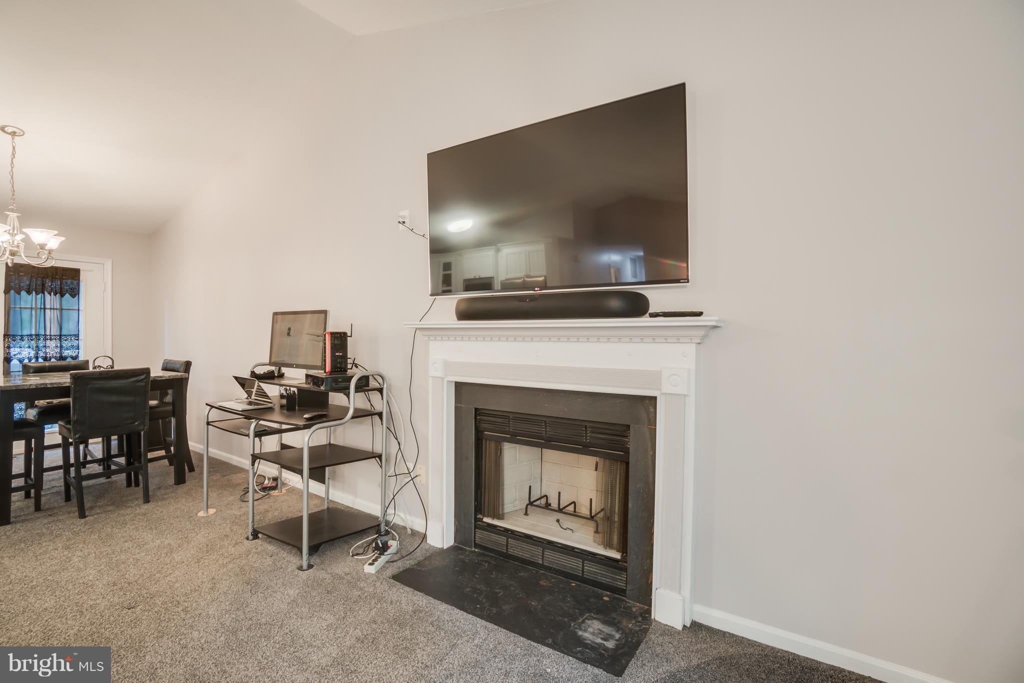 LAKE WILDERNESS - Residential