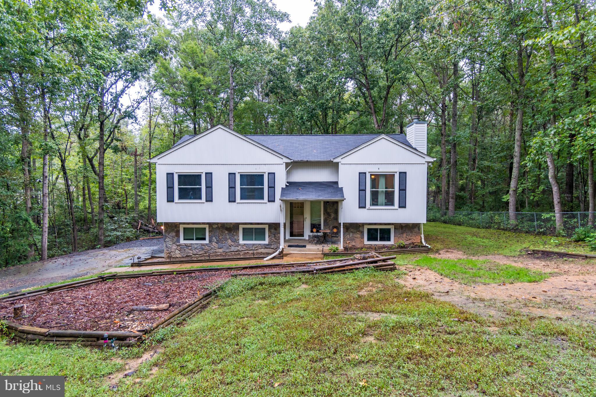 LAKE WILDERNESS - Residential