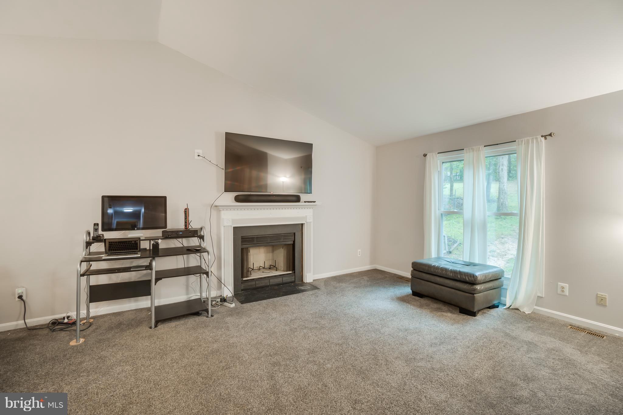 LAKE WILDERNESS - Residential