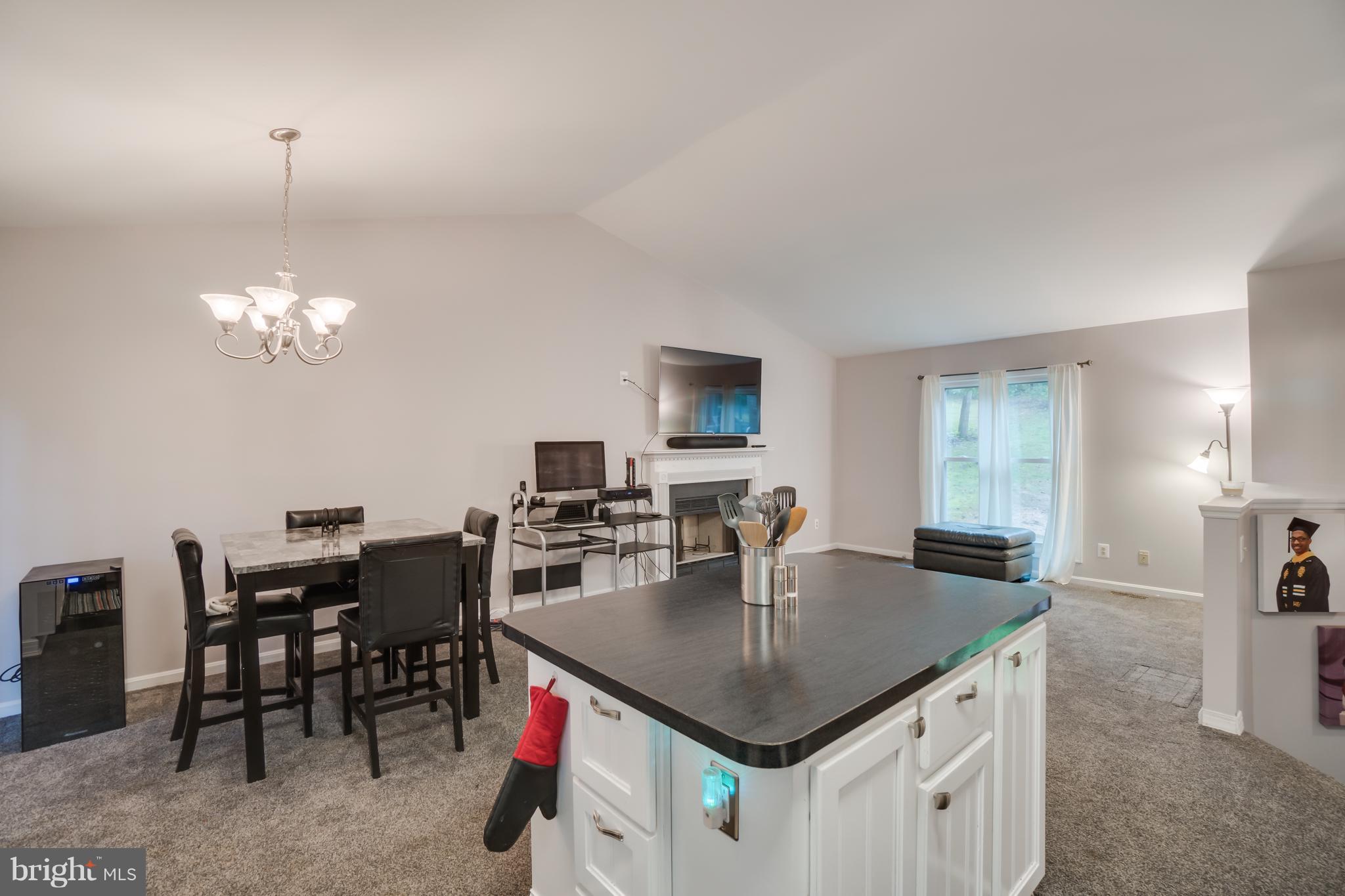 LAKE WILDERNESS - Residential