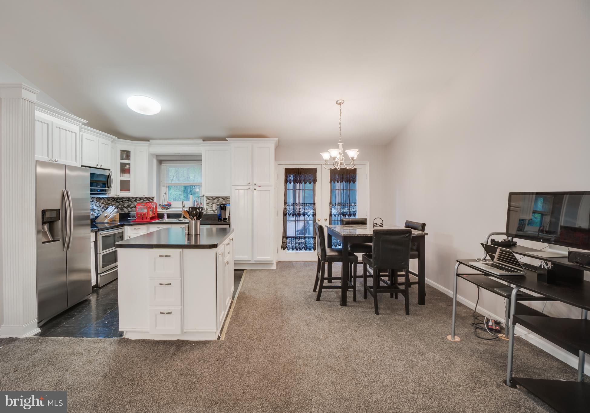 LAKE WILDERNESS - Residential