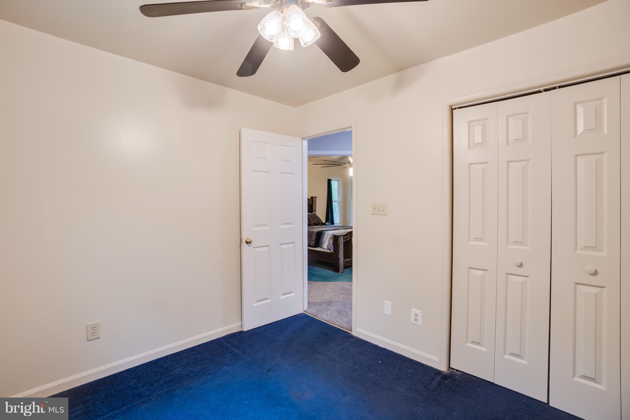 LAKE WILDERNESS - Residential