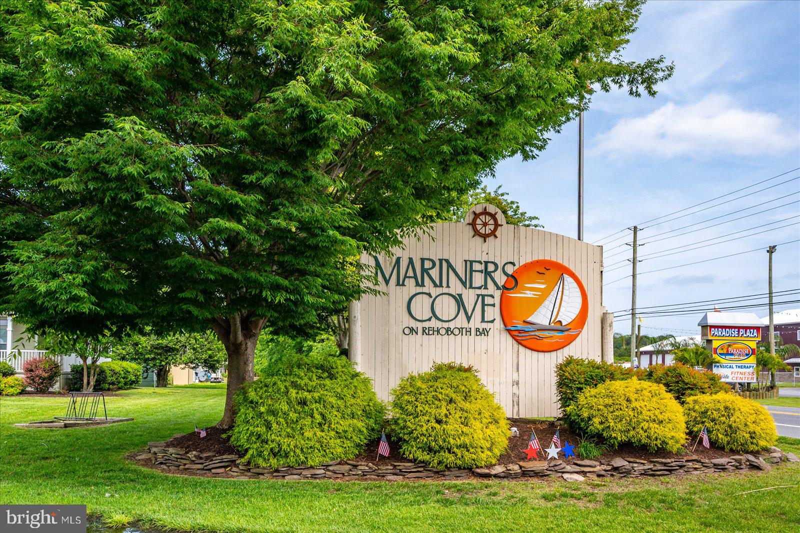 MARINERS COVE - Residential