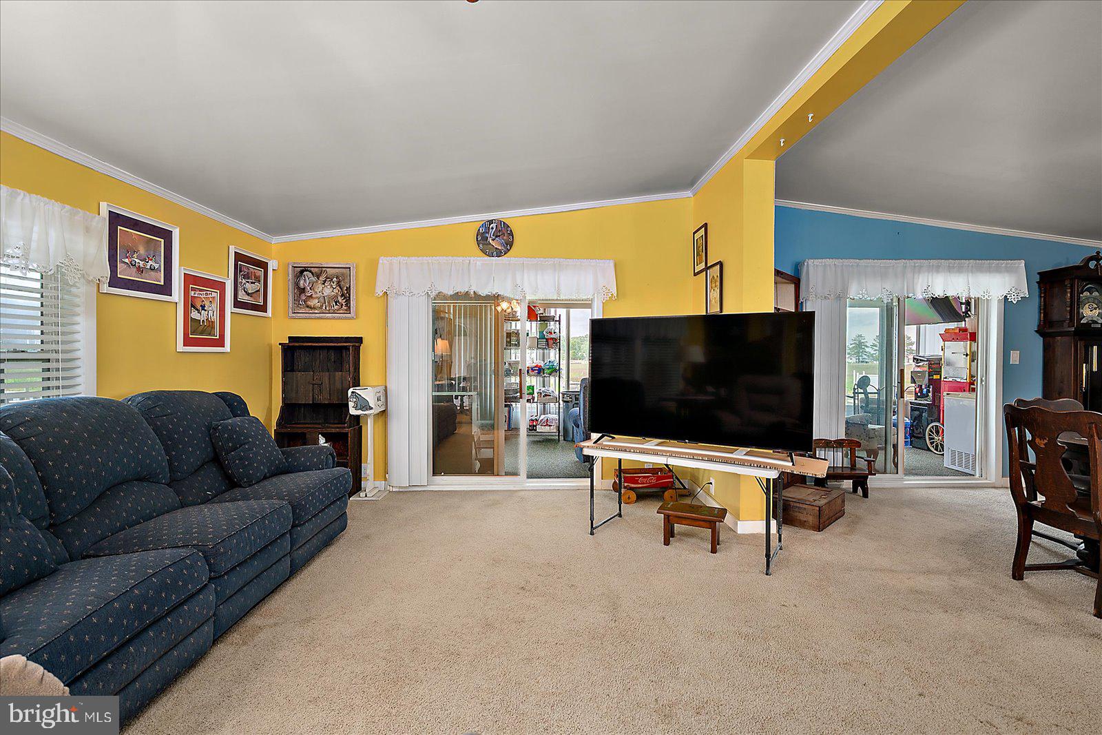 MARINERS COVE - Residential