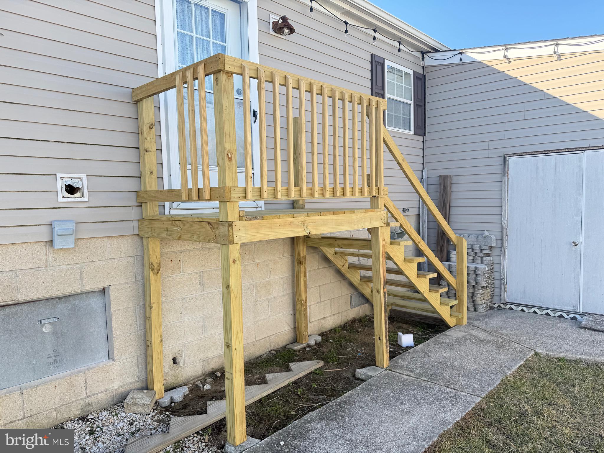 MARINERS COVE - Residential