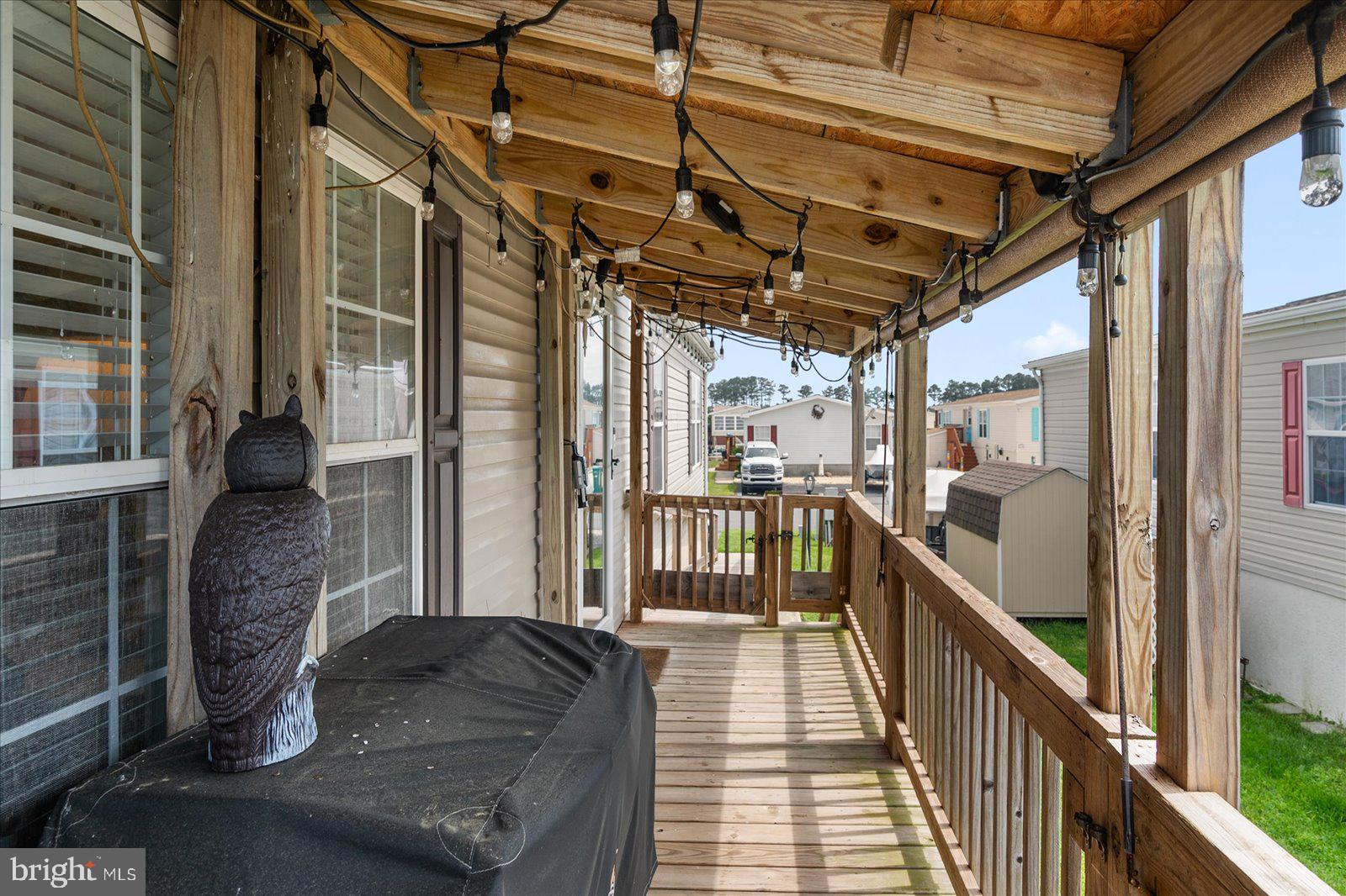 MARINERS COVE - Residential