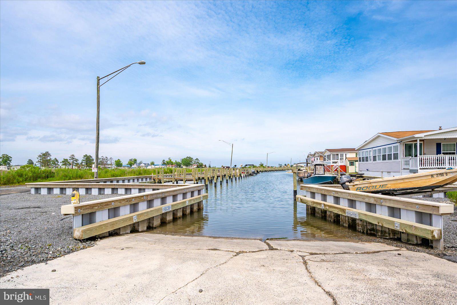 MARINERS COVE - Residential