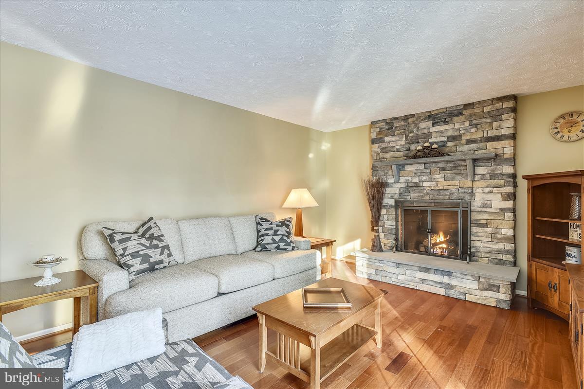 MONTEREY ESTATES - Residential