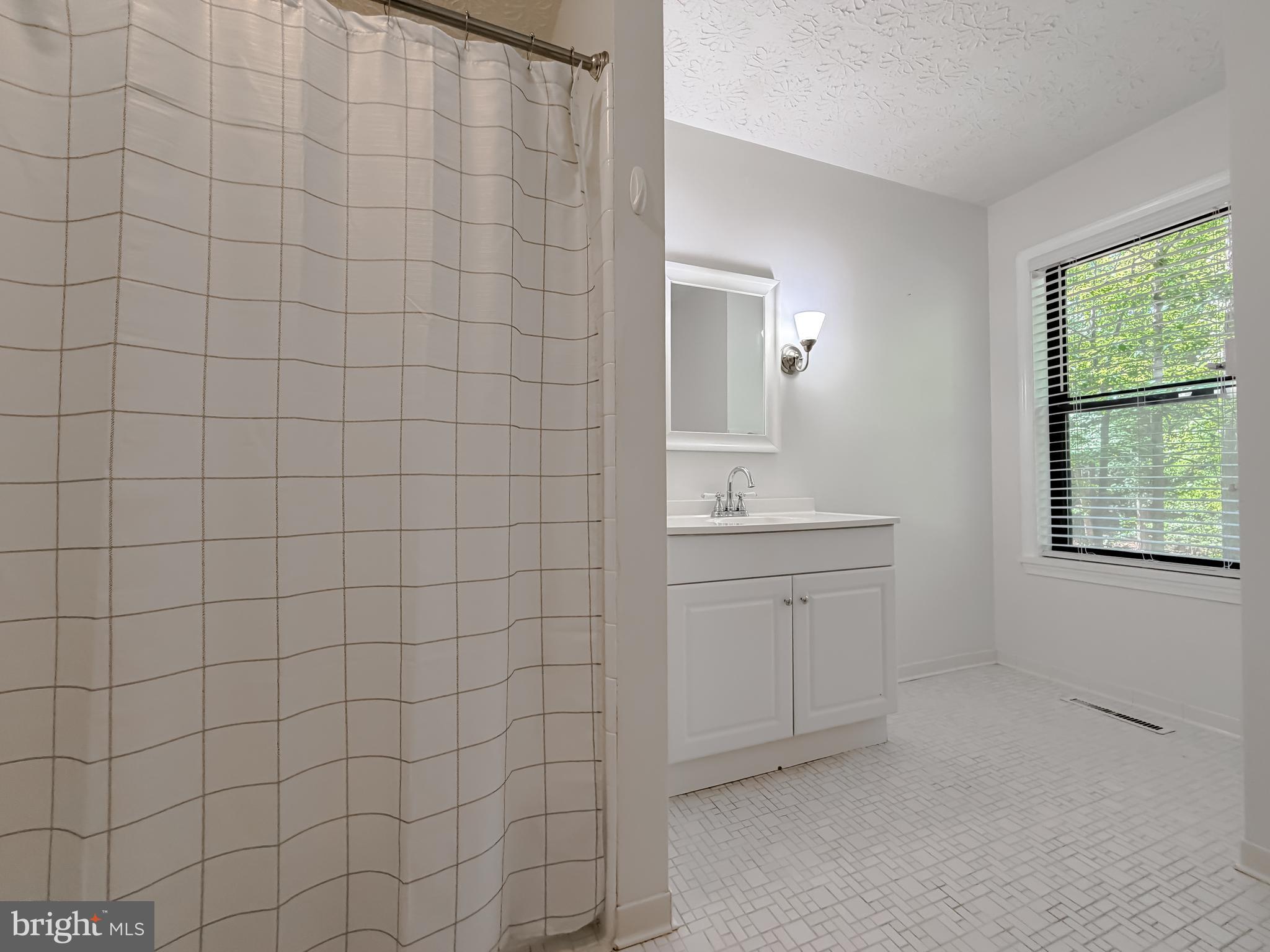 HOLLY HILL OF WILDEWOOD - Residential