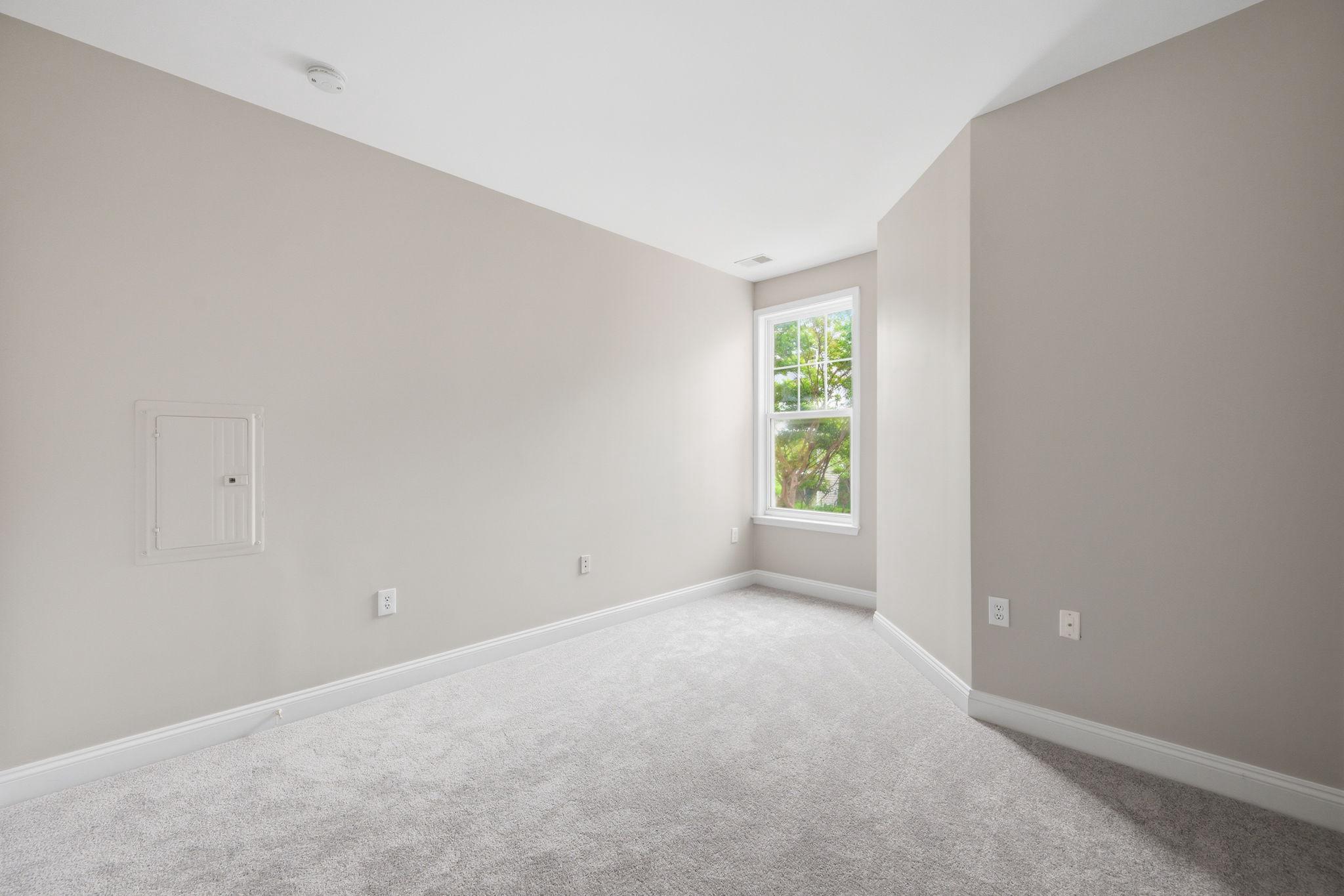 KING FARM BAILEYS COMMON - Residential