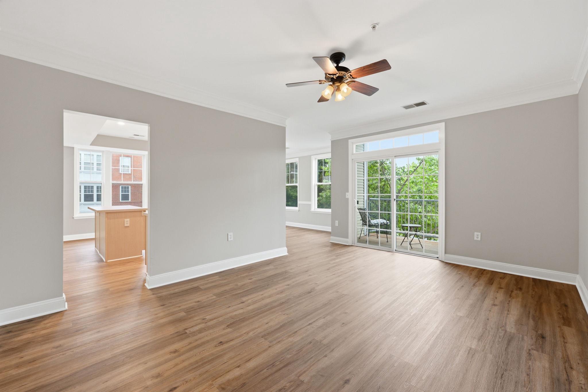 KING FARM BAILEYS COMMON - Residential