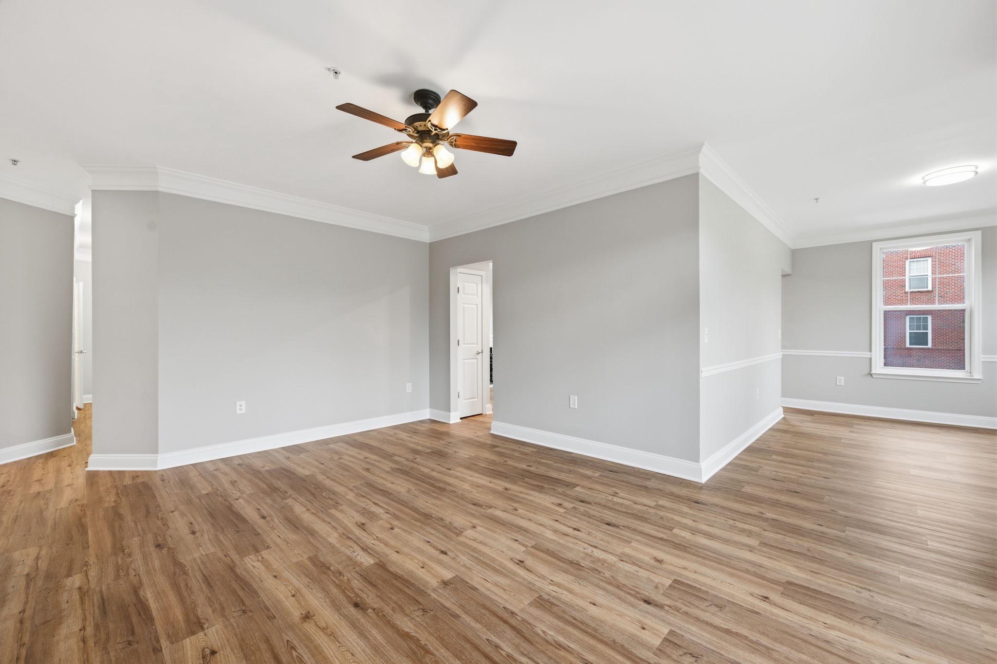 KING FARM BAILEYS COMMON - Residential