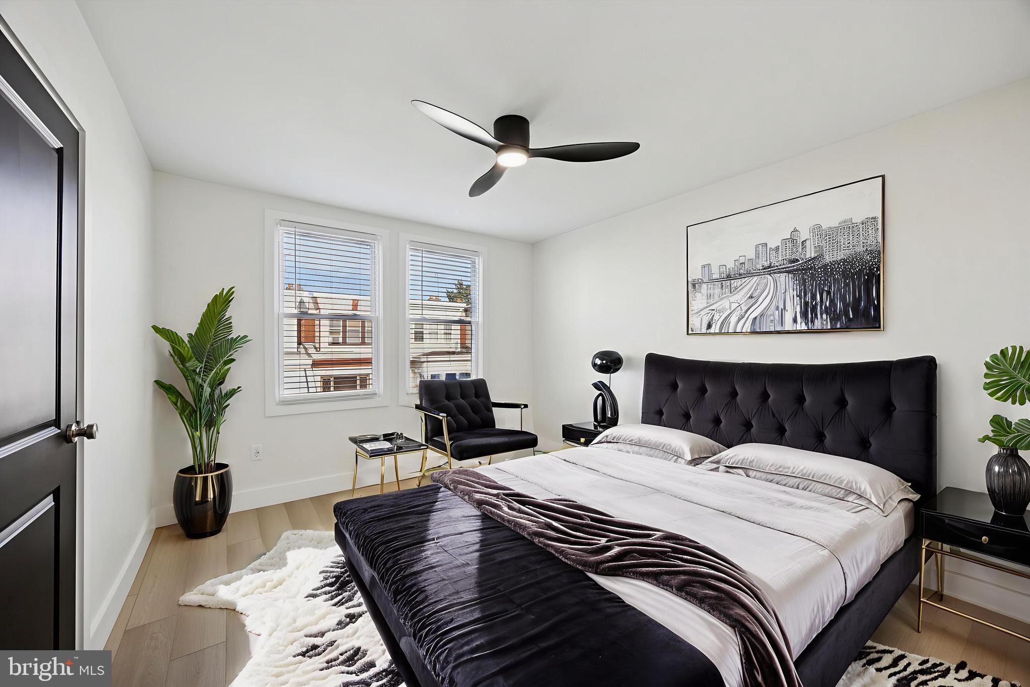 LAWNDALE - Residential