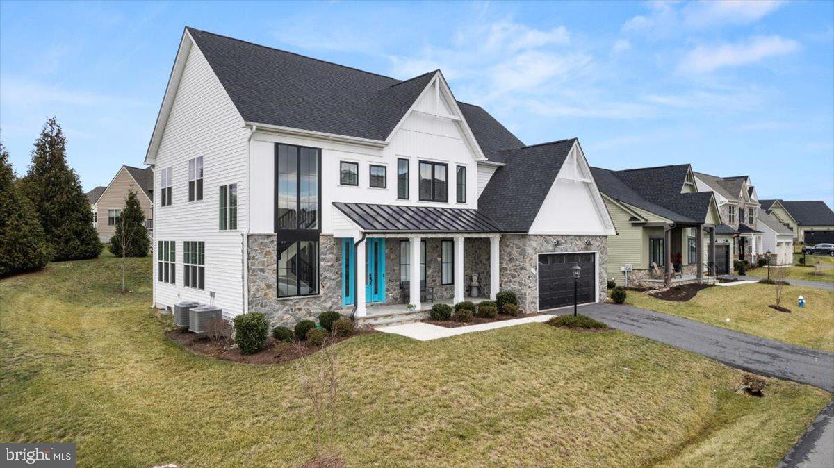 21 ELLA WASHINGTON CT.