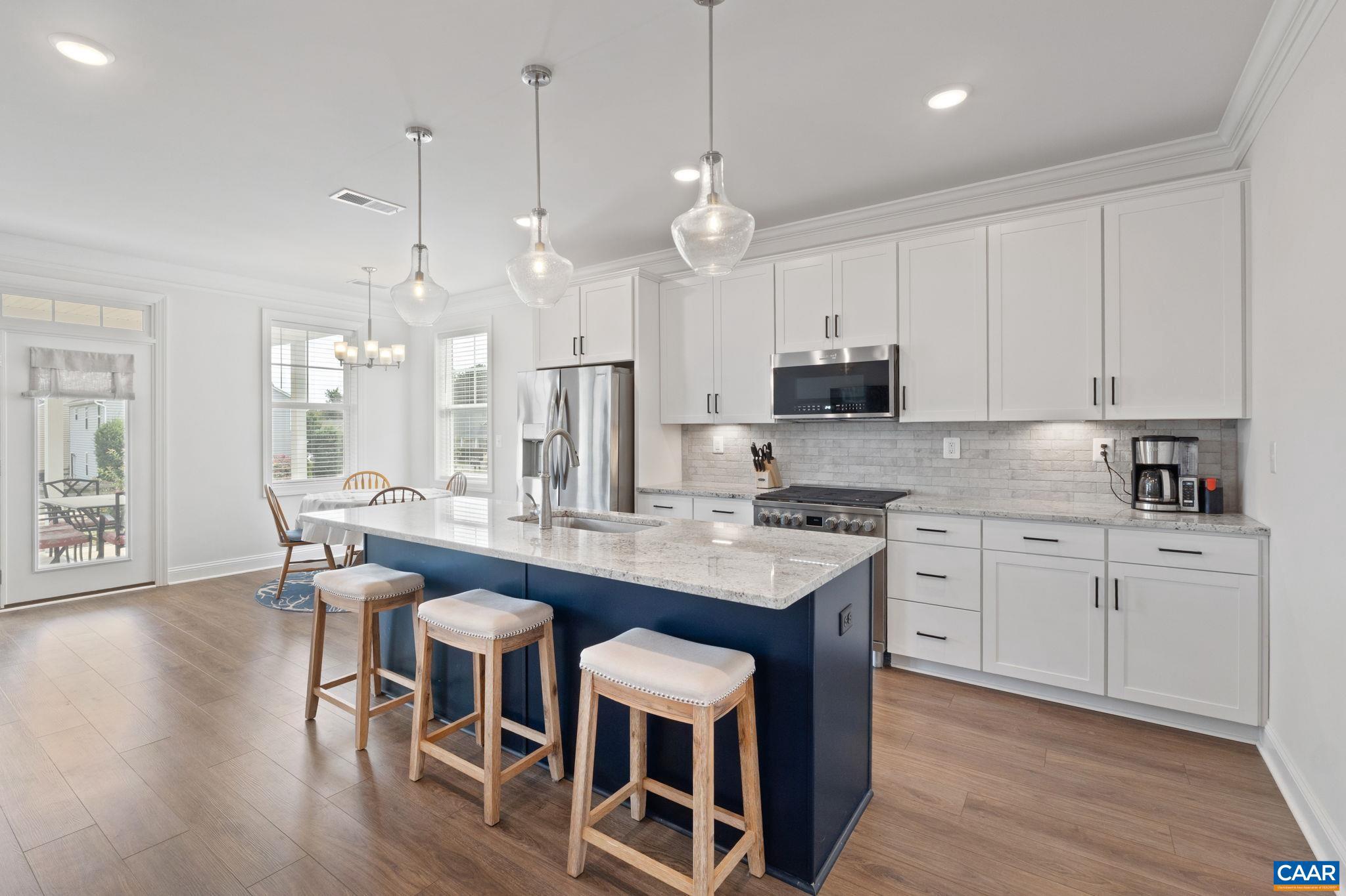 SPRING CREEK - Residential