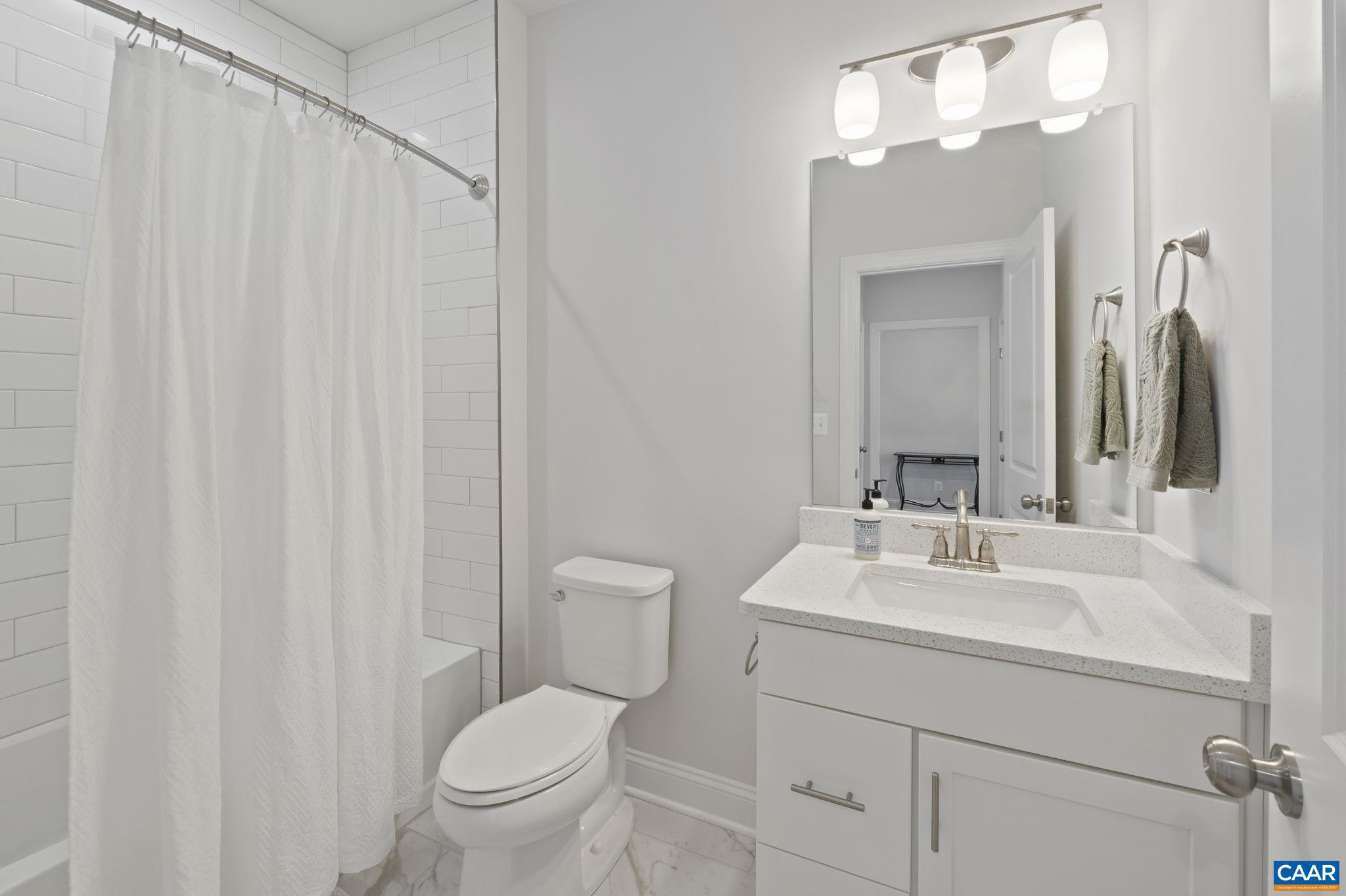 SPRING CREEK - Residential