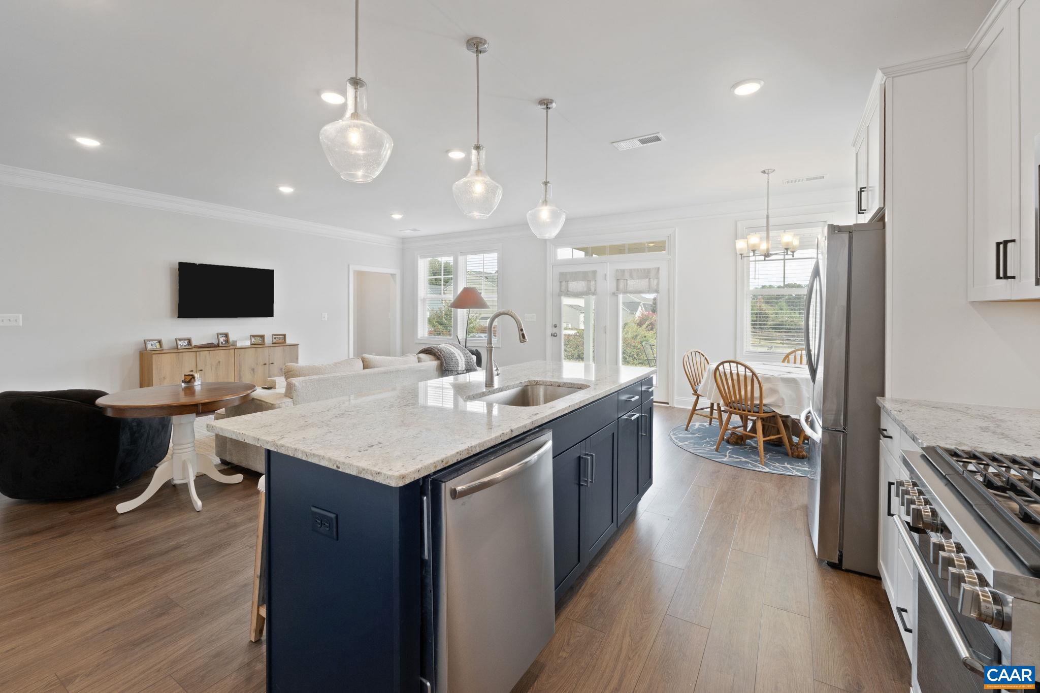 SPRING CREEK - Residential