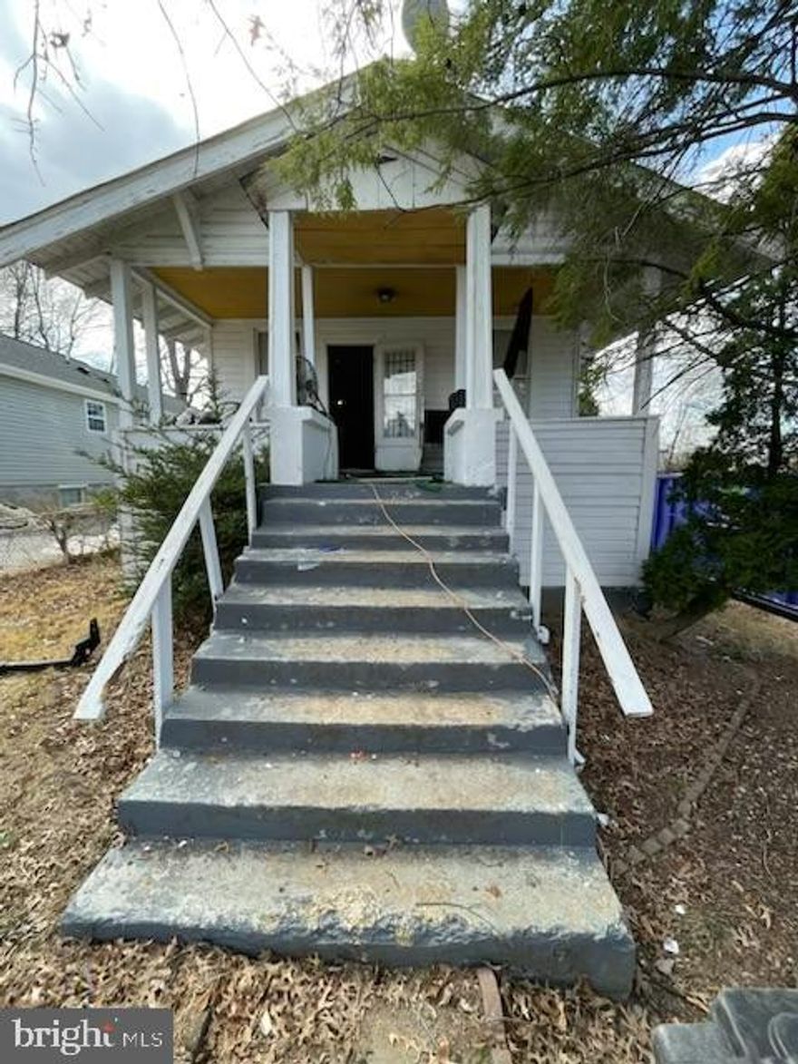 BUYER COULDN'T SECURE FINANCING! Charming 2-Bedroom Detached Home with Endless Potential – 1528 Hunt Ave, Landover, MD 20785. Welcome to 1528 Hunt Ave, an exceptional opportunity for buyers and investors alike! This 2-bedroom, 1-bathroom detached home is located on a spacious, quiet lot just minutes from FedEx Field, shopping, dining, and major commuter routes. With its prime location and untapped potential, this property offers the perfect canvas to transform into a dream home or lucrative investment.
Key Features:
✔ Unfinished basement – Offers ample space for additional living areas, a home office, or storage
✔ Large lot – Perfect for outdoor entertainment, gardening, or future expansion
✔ Covered front porch – Adds charm and curb appeal
✔ Walkout basement – Provides easy backyard access
✔ Recently cleaned out and ready – Start renovations right away

With nearby fully renovated homes of similar size selling for $435K+, this property is competitively priced, offering significant potential for equity growth. Detached homes in this area under $300K are a rare find, making this an opportunity you don’t want to miss.

Whether you’re an investor seeking your next project or a buyer looking to build value, this property is ready for you. Schedule your private showing today and unlock the possibilities at 1528 Hunt Ave!
